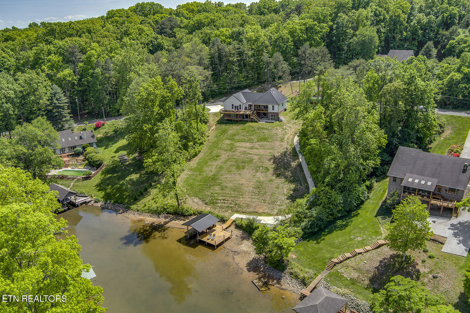 1056 Chula Vista Drive Friendsville TN 37737
