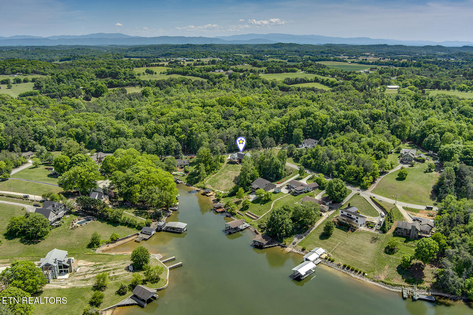 1056 Chula Vista Drive Friendsville TN 37737