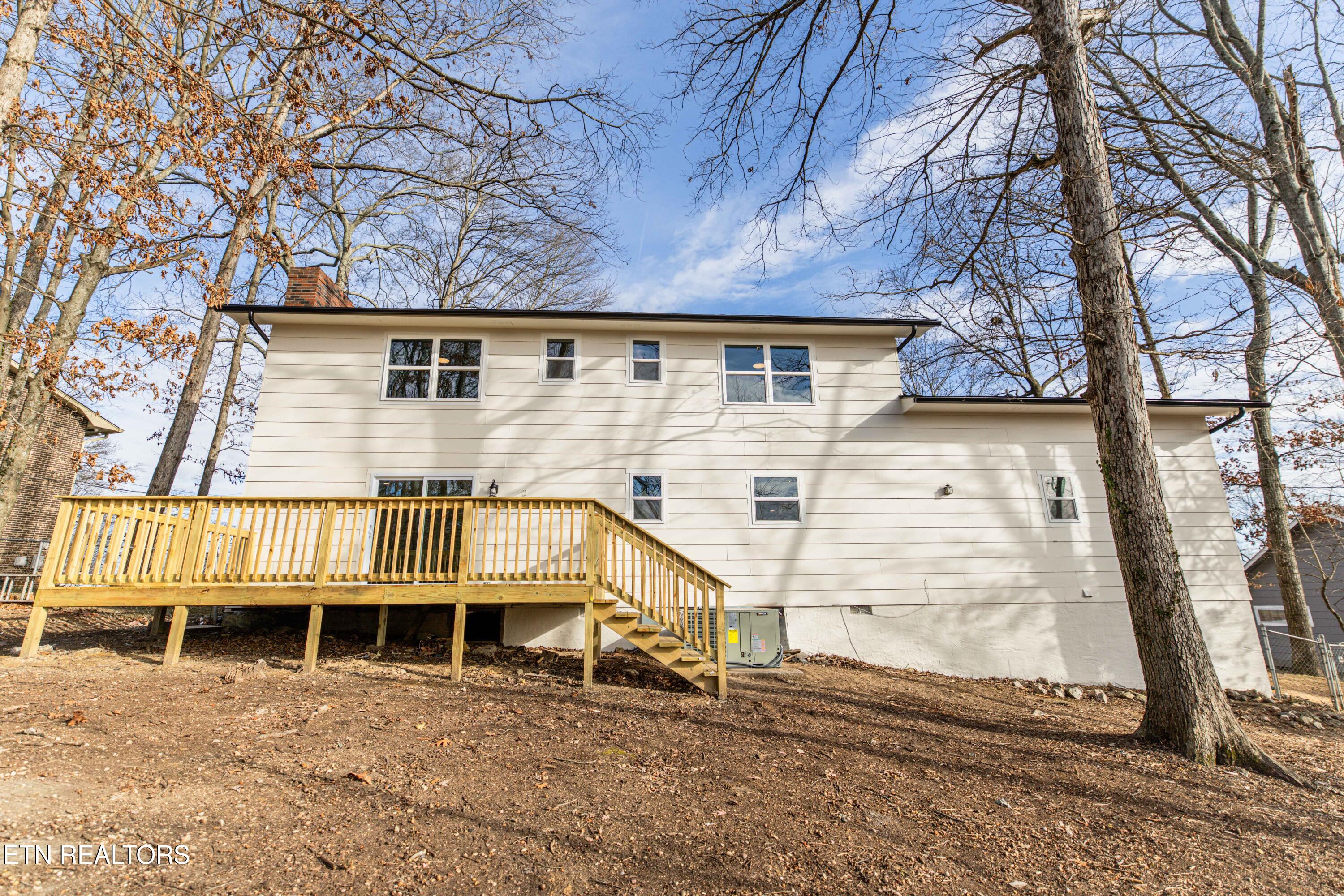 1909 Matthew Lane Knoxville TN 37923