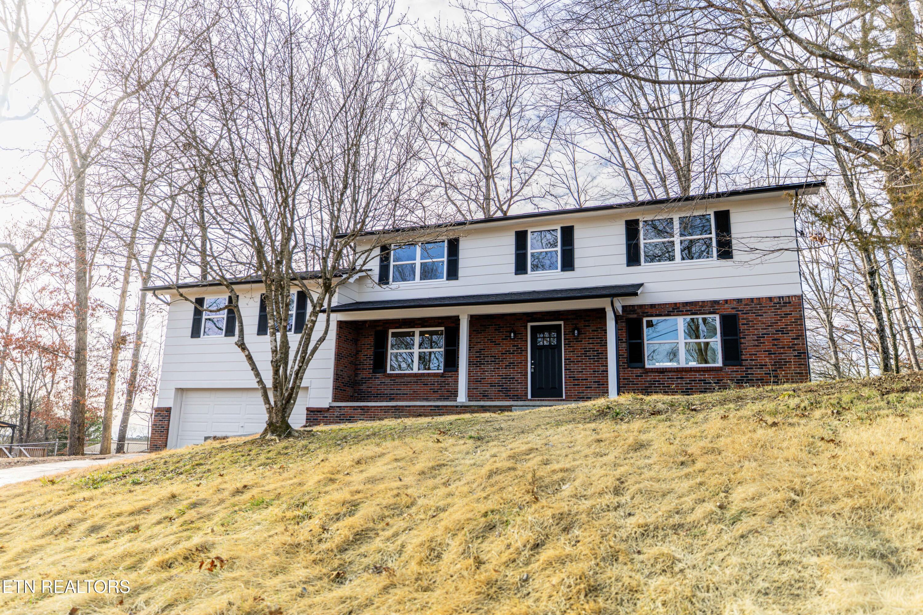 1909 Matthew Lane Knoxville TN 37923