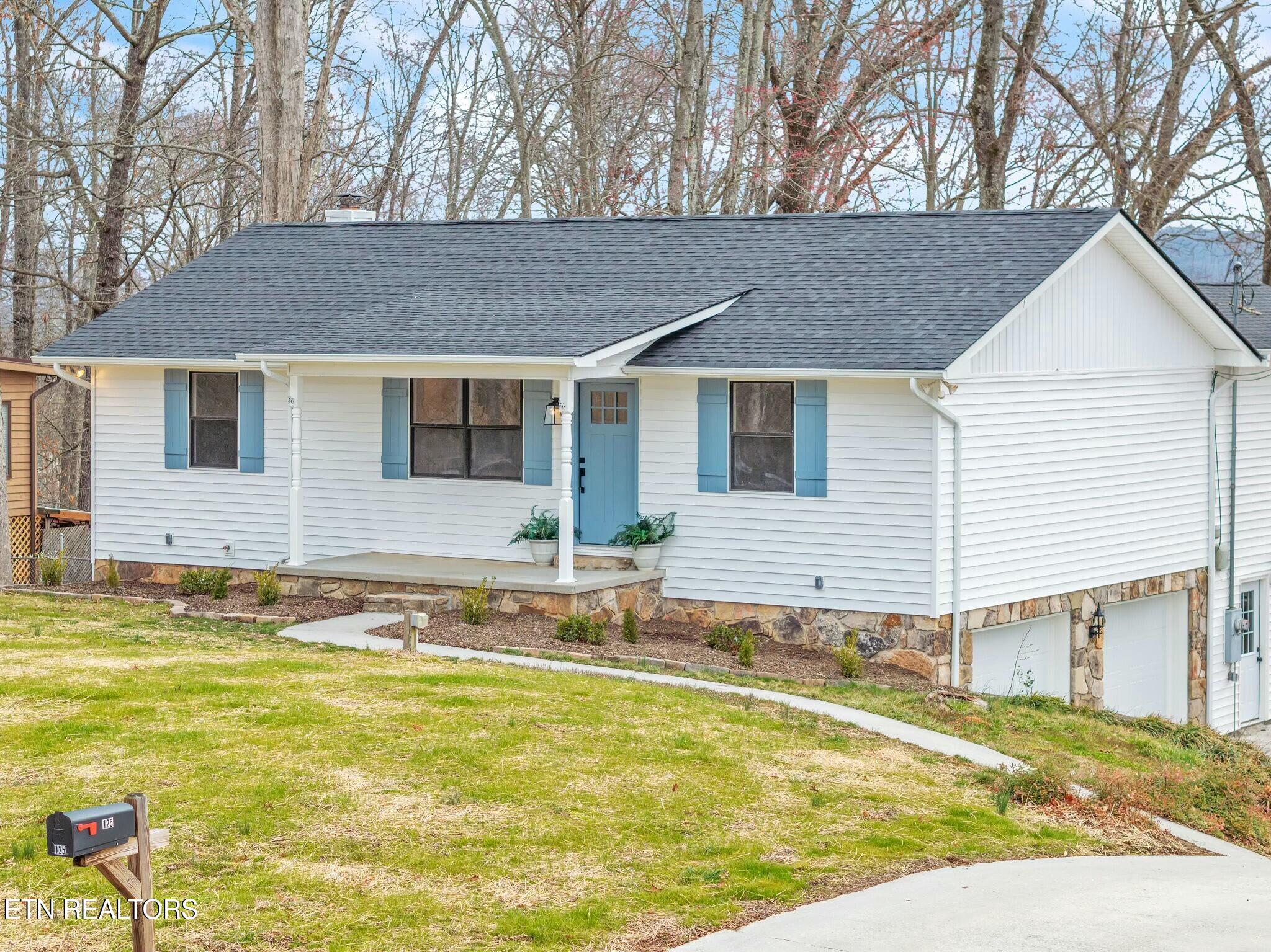 125 Iroquois Lane Clinton TN 37716
