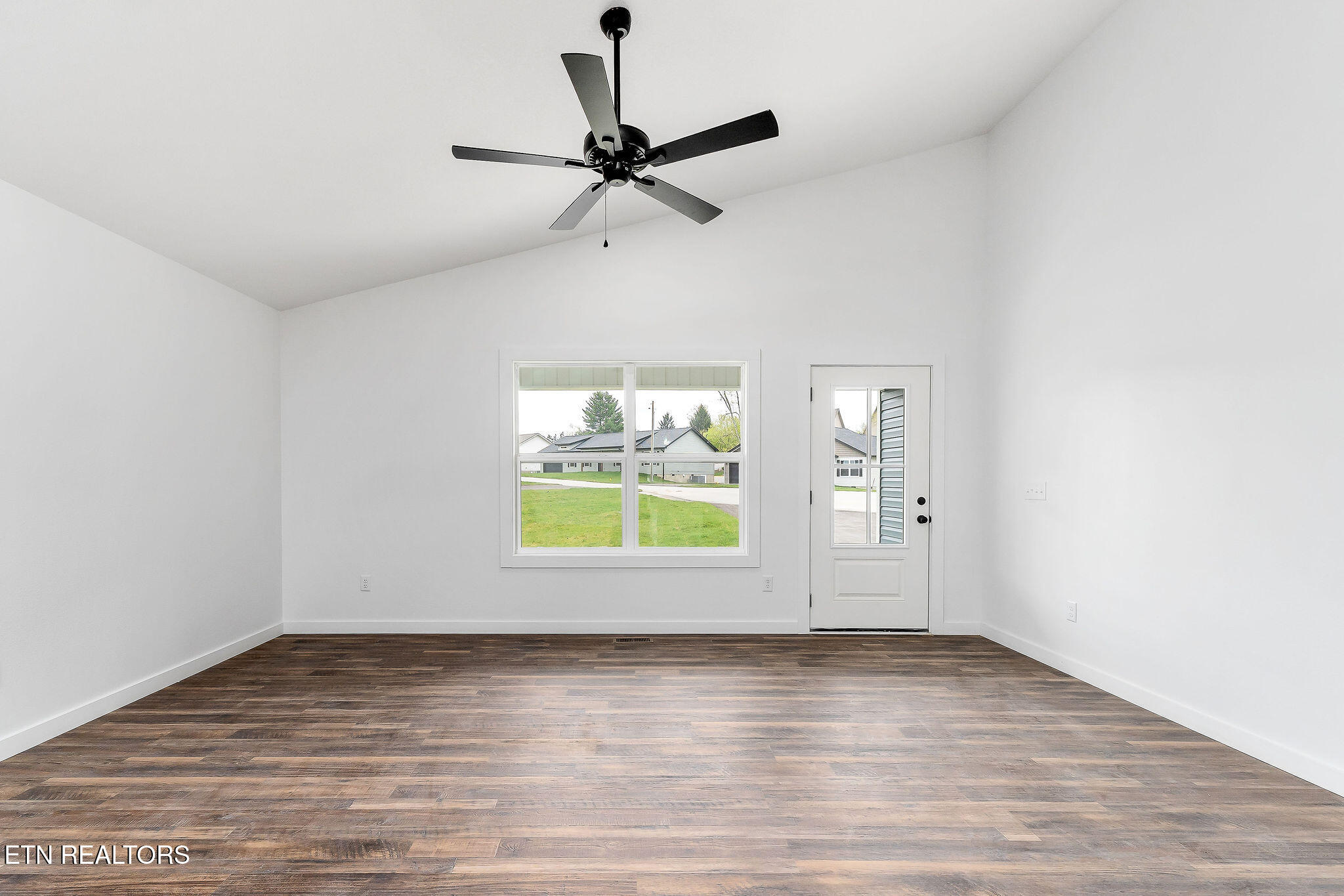168 Sky View Meadow Dr Drive Crossville TN 38555
