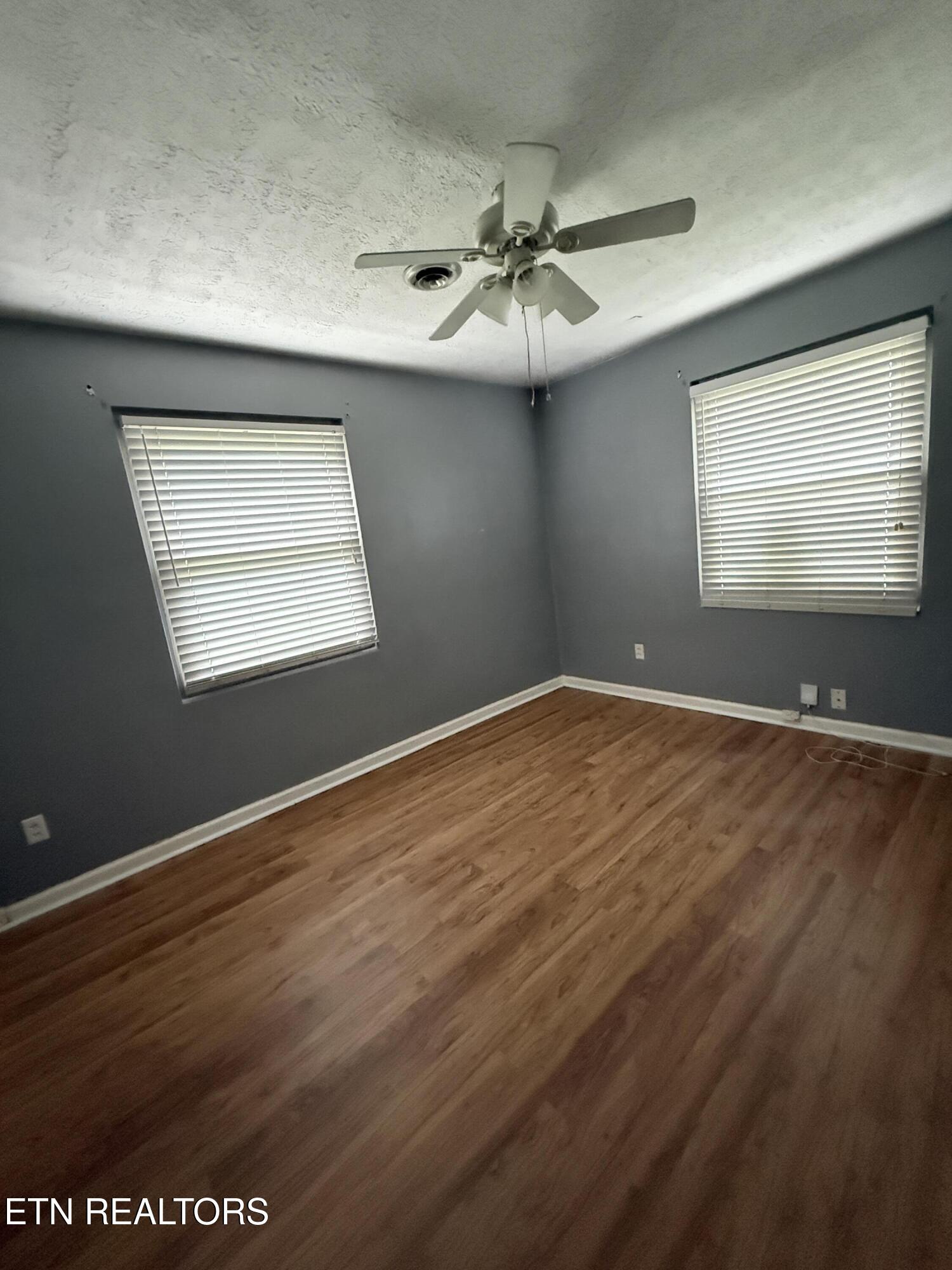 212 Barnes Avenue Maryville TN 37803