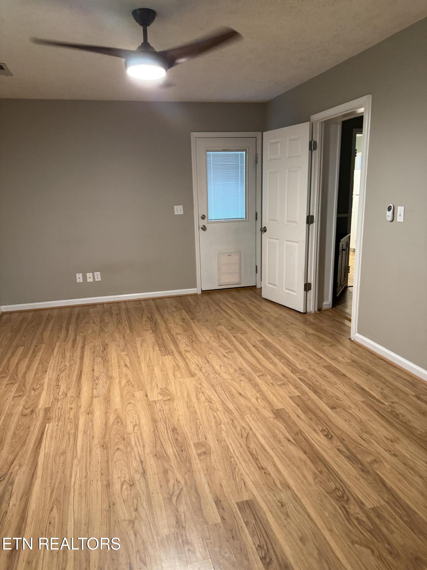 212 Barnes Avenue Maryville TN 37803