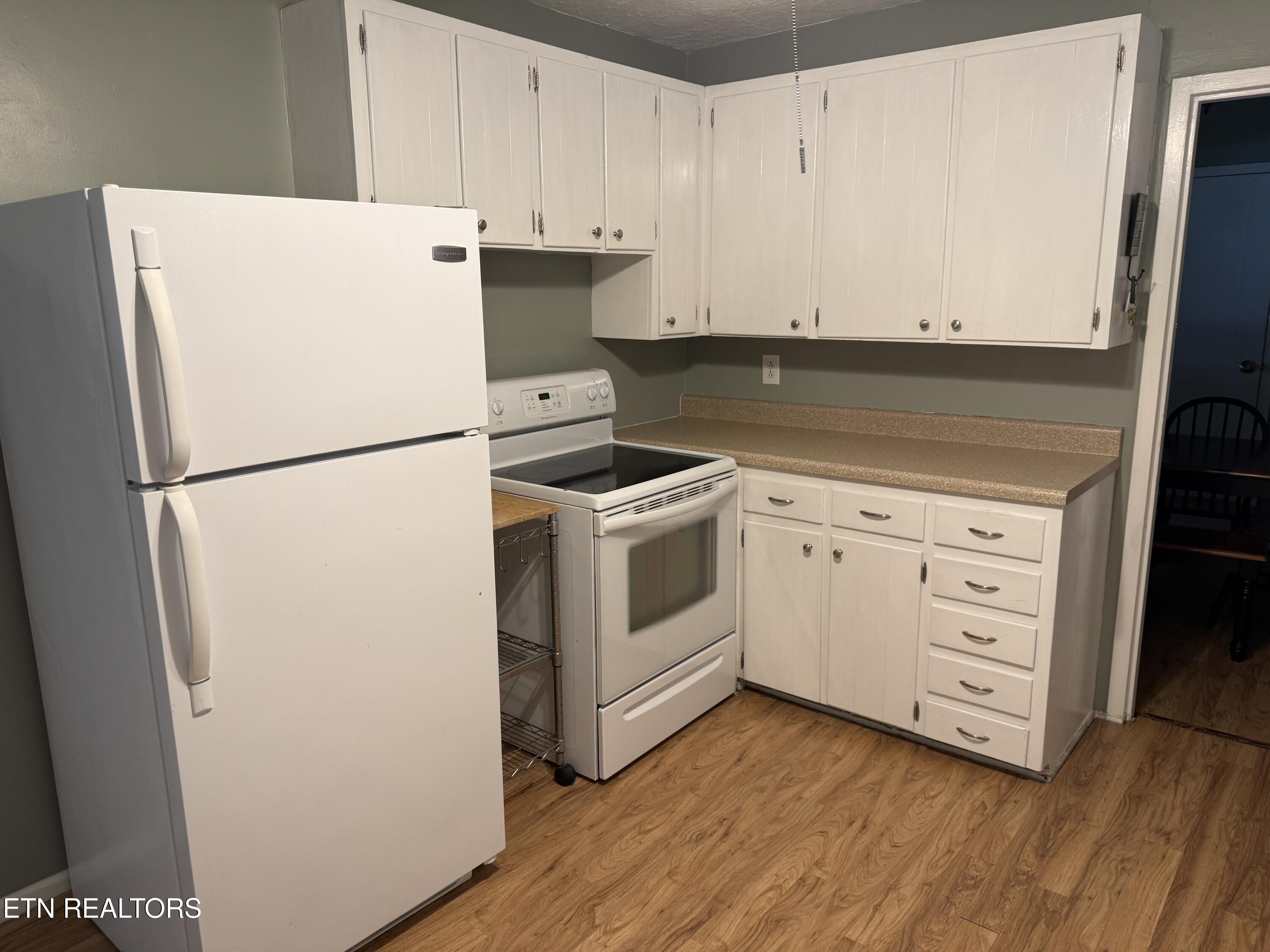 212 Barnes Avenue Maryville TN 37803
