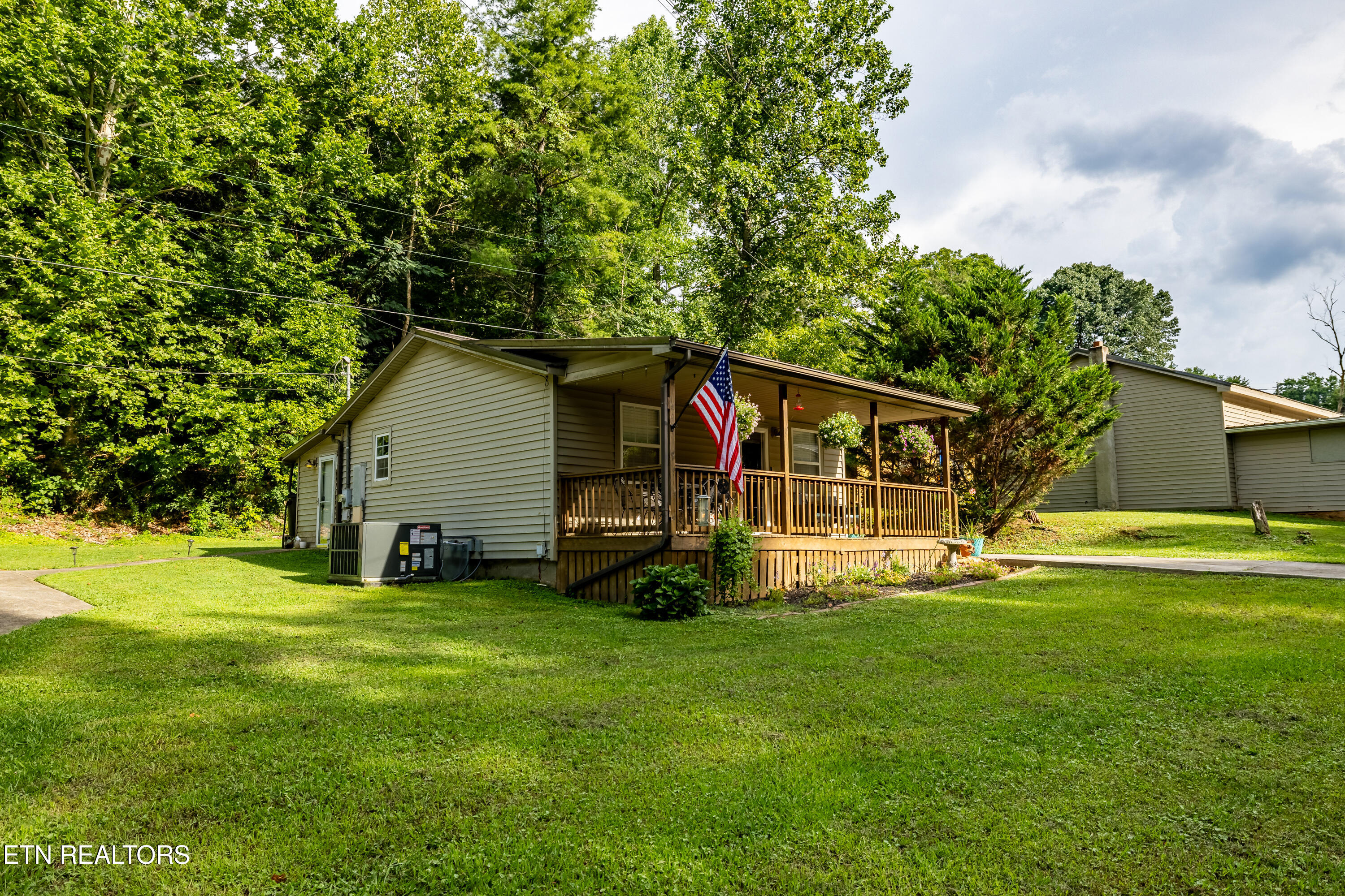 3424 Mutton Hollow Road Maryville TN 37803