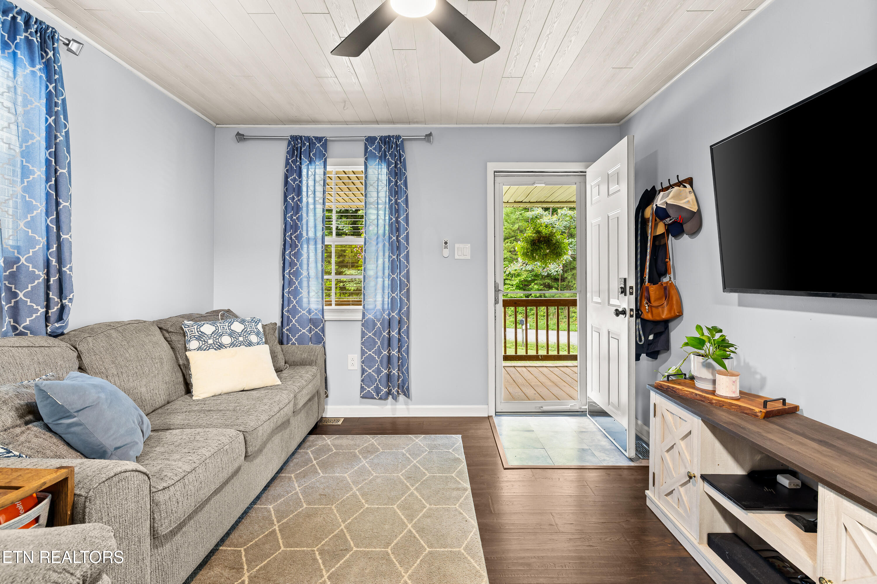 3424 Mutton Hollow Road Maryville TN 37803