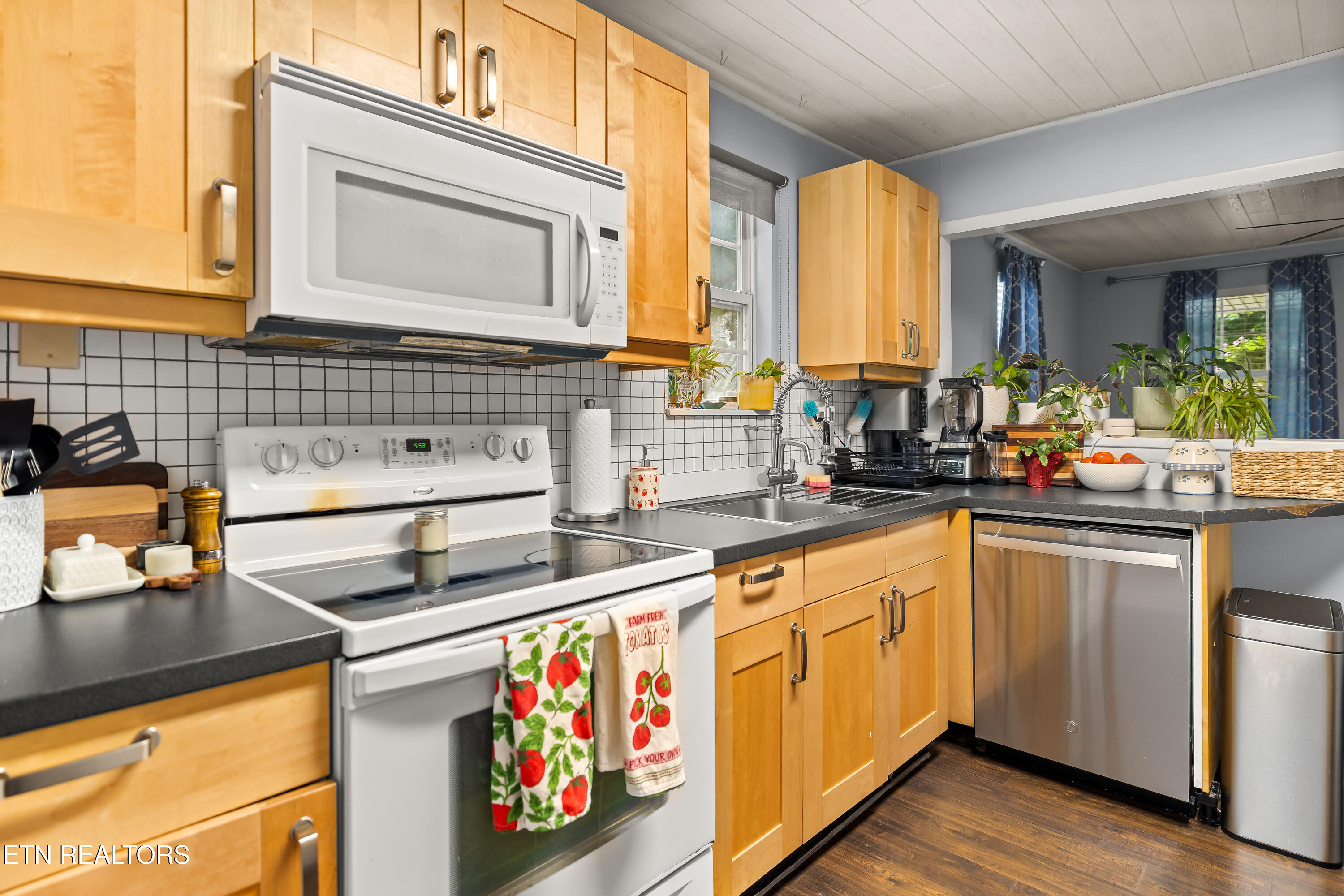 3424 Mutton Hollow Road Maryville TN 37803