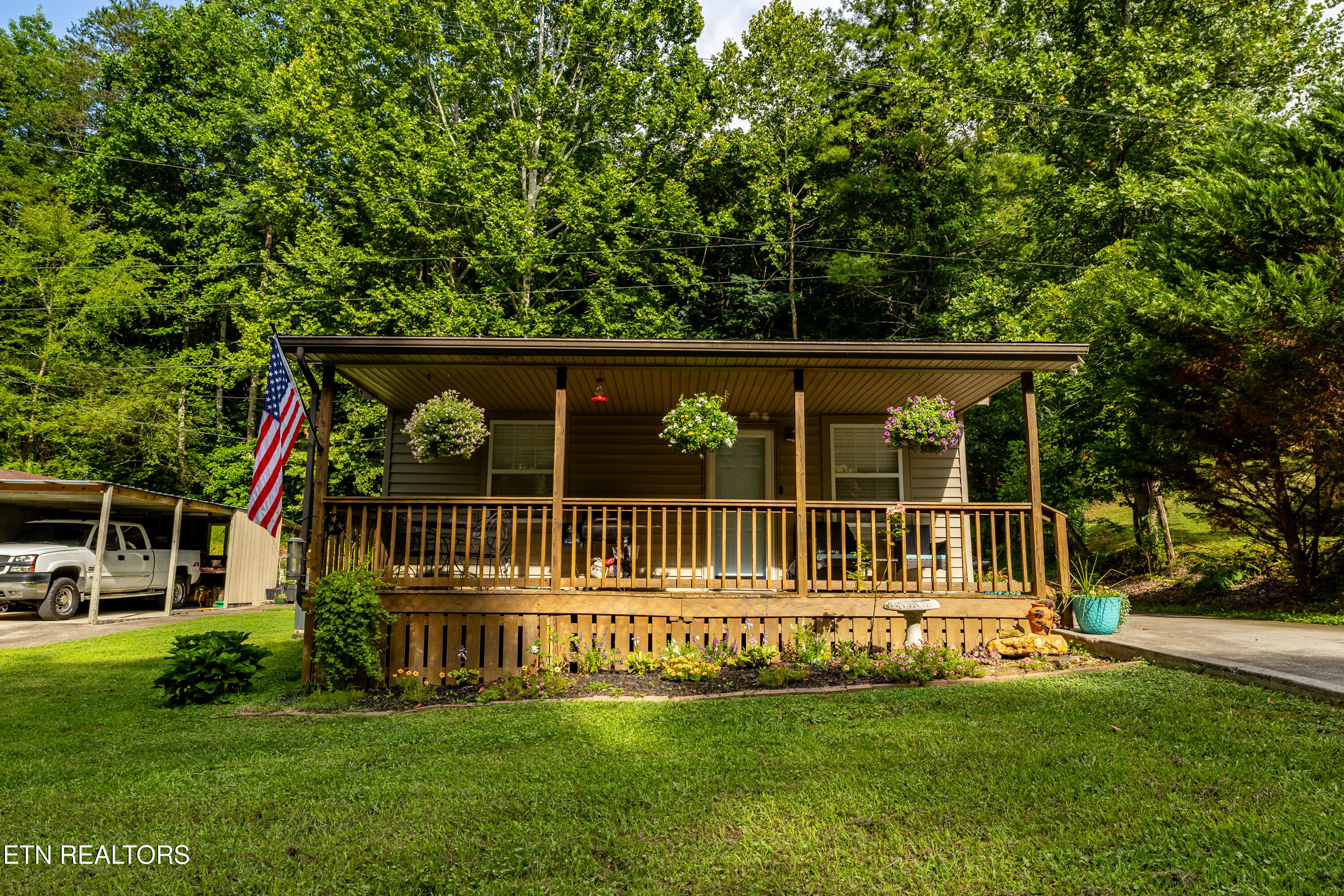 3424 Mutton Hollow Road Maryville TN 37803