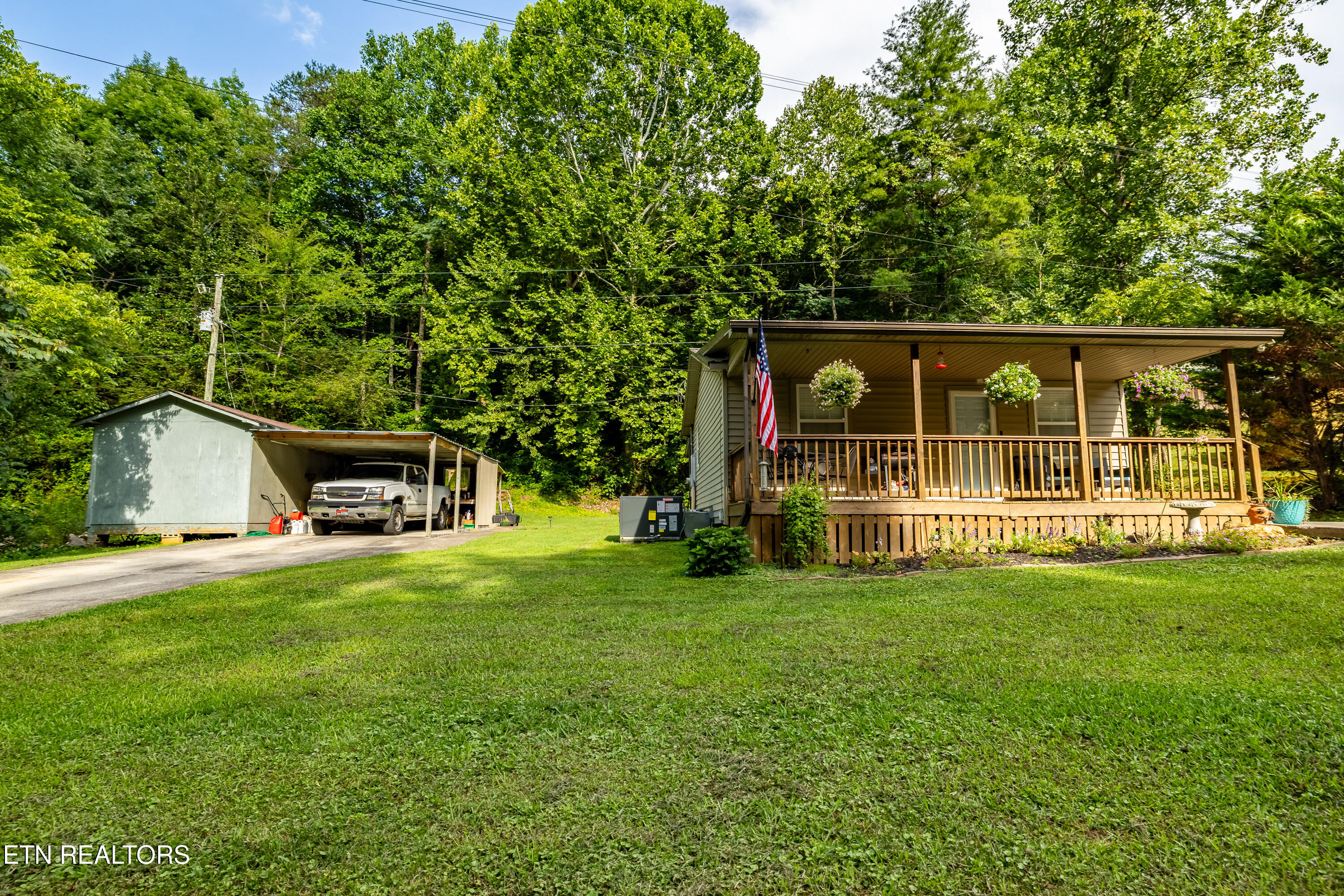 3424 Mutton Hollow Road Maryville TN 37803