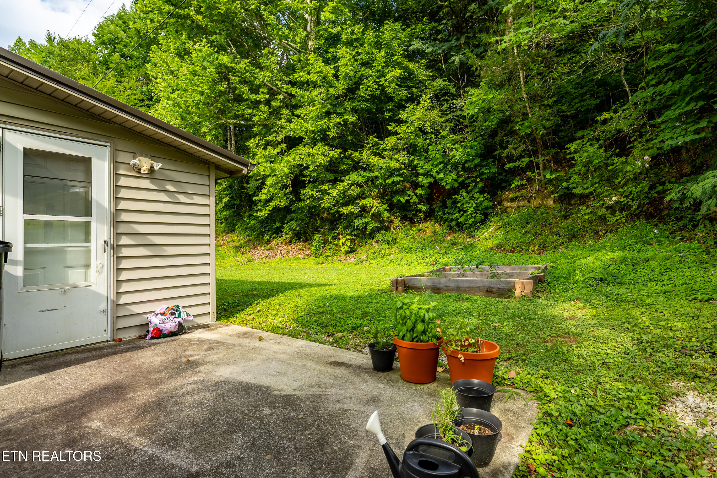 3424 Mutton Hollow Road Maryville TN 37803