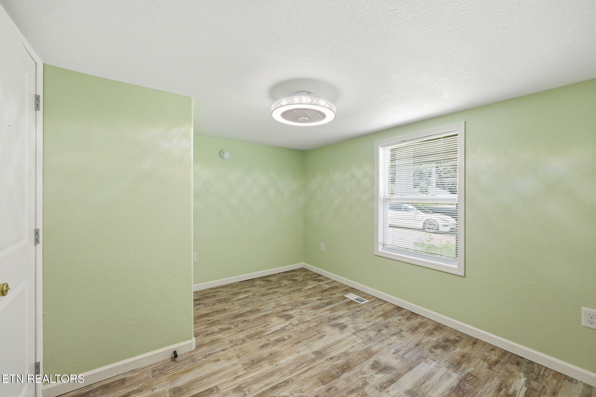 210 E Spring Street Oliver Springs TN 37840