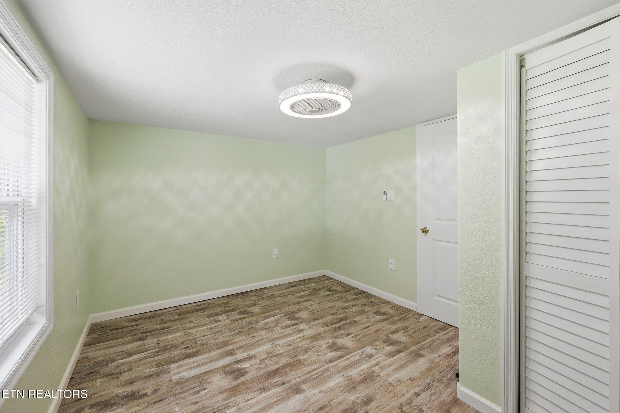 210 E Spring Street Oliver Springs TN 37840