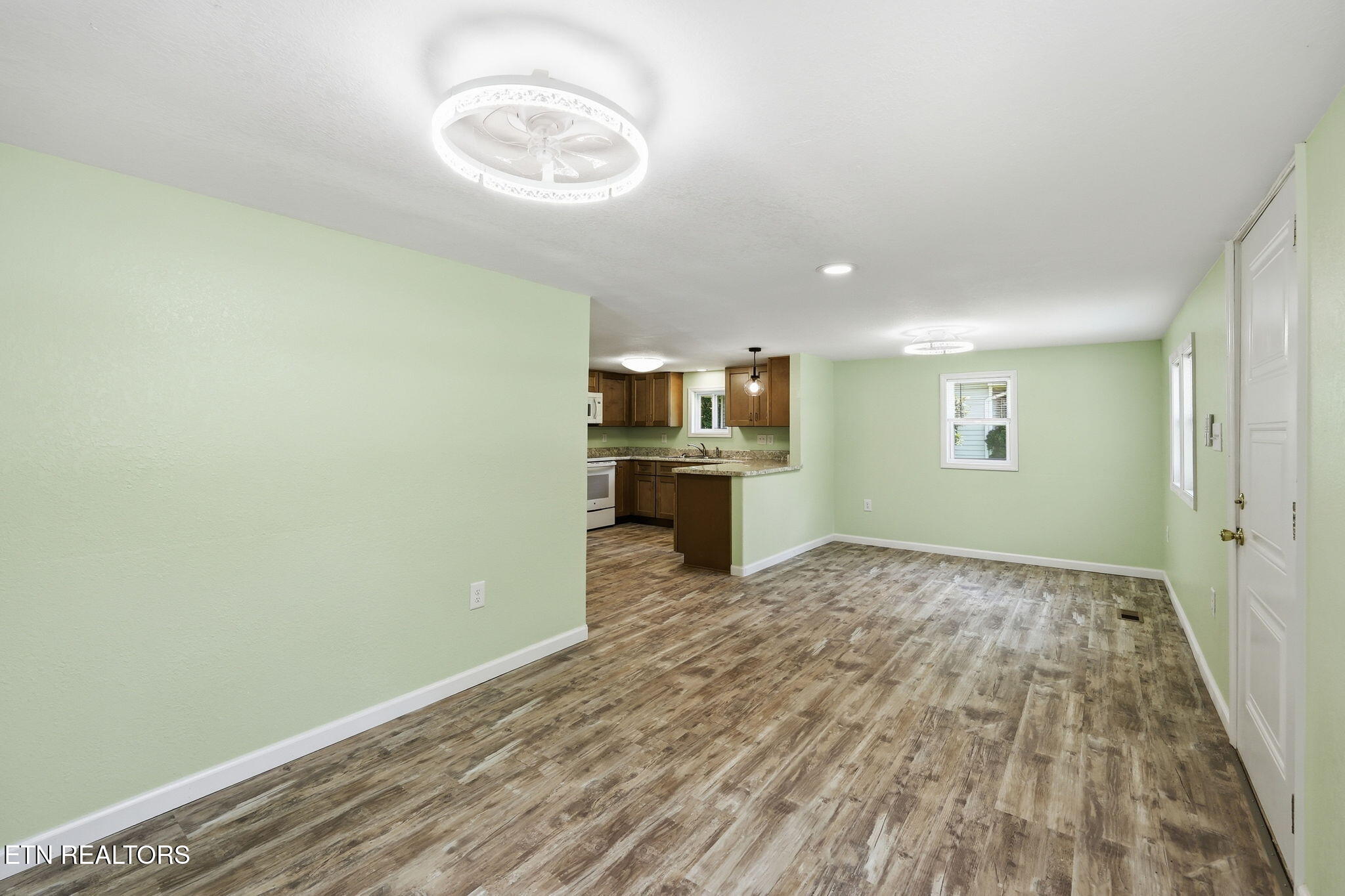 210 E Spring Street Oliver Springs TN 37840