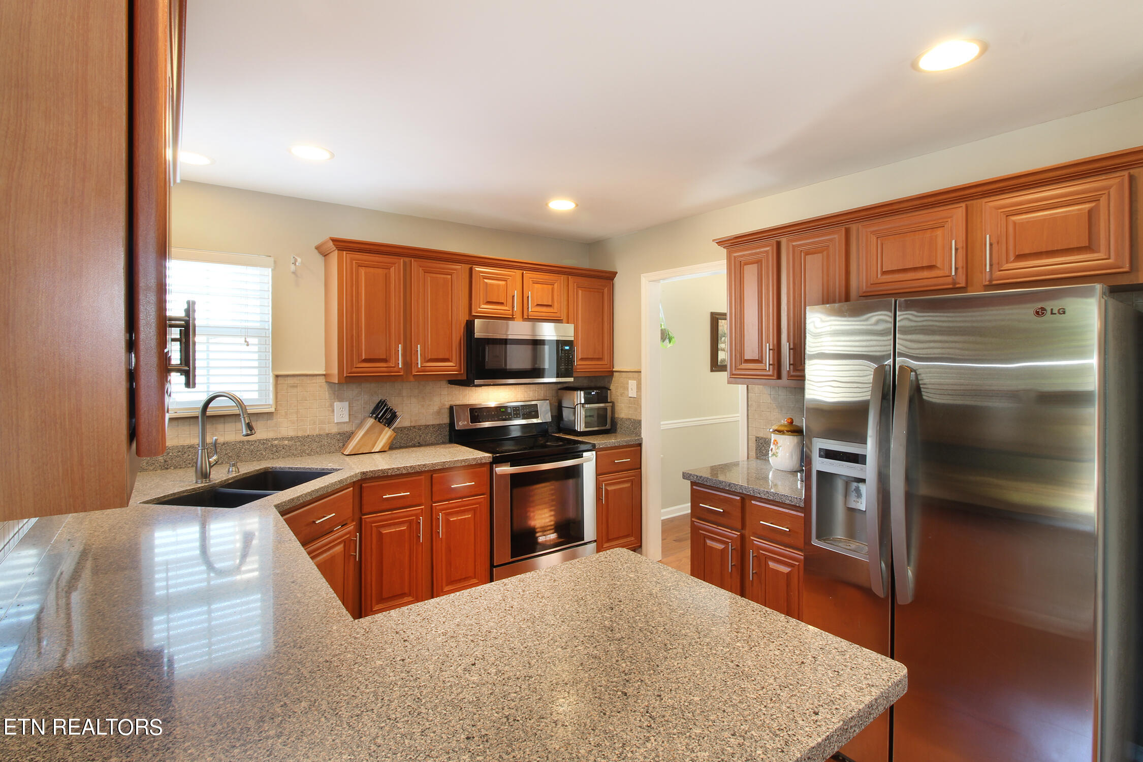 7229 Autumn View Lane Powell TN 37849