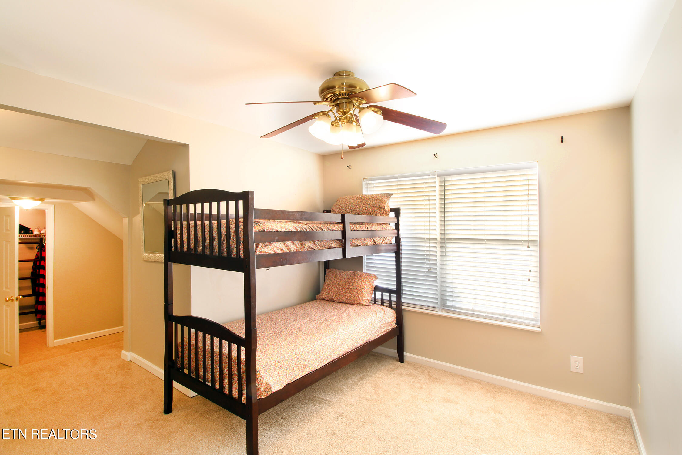 7229 Autumn View Lane Powell TN 37849