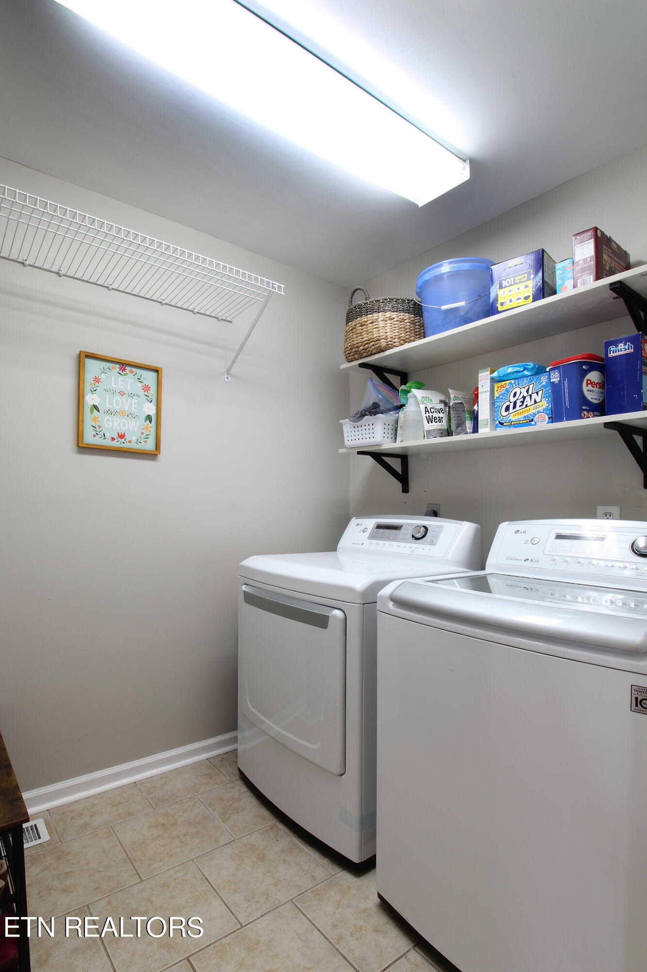 7229 Autumn View Lane Powell TN 37849