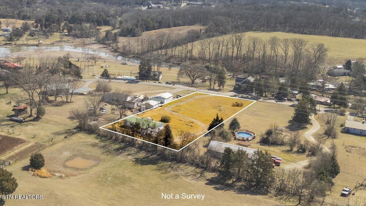 151 Disco Loop Road Friendsville TN 37737