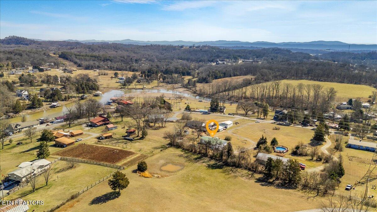 151 Disco Loop Road Friendsville TN 37737