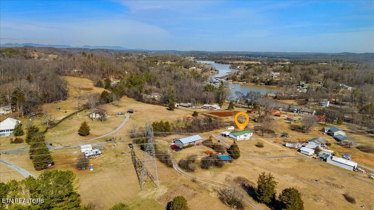151 Disco Loop Road Friendsville TN 37737