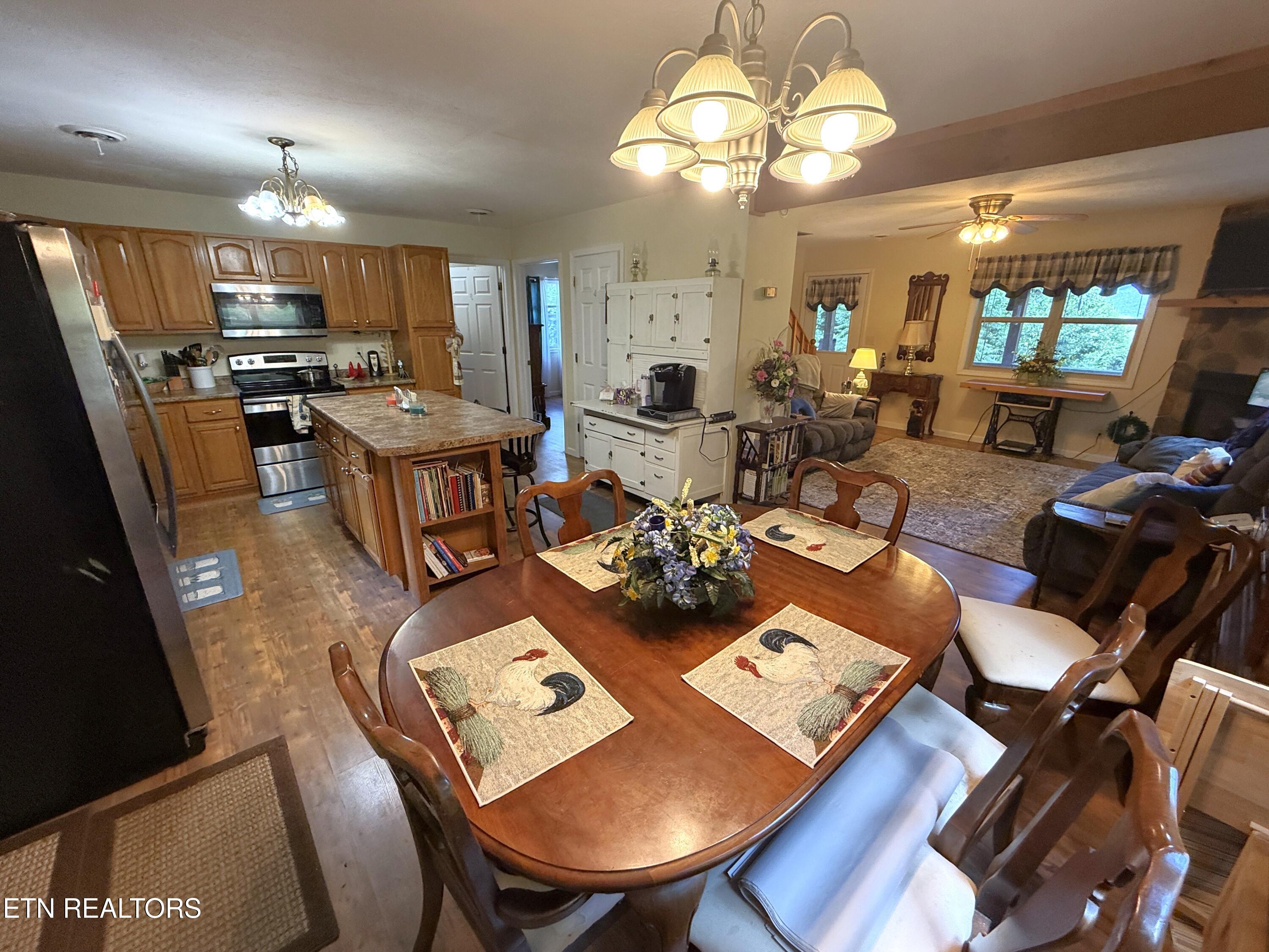 199 Pear Tree Way Del Rio TN 37727