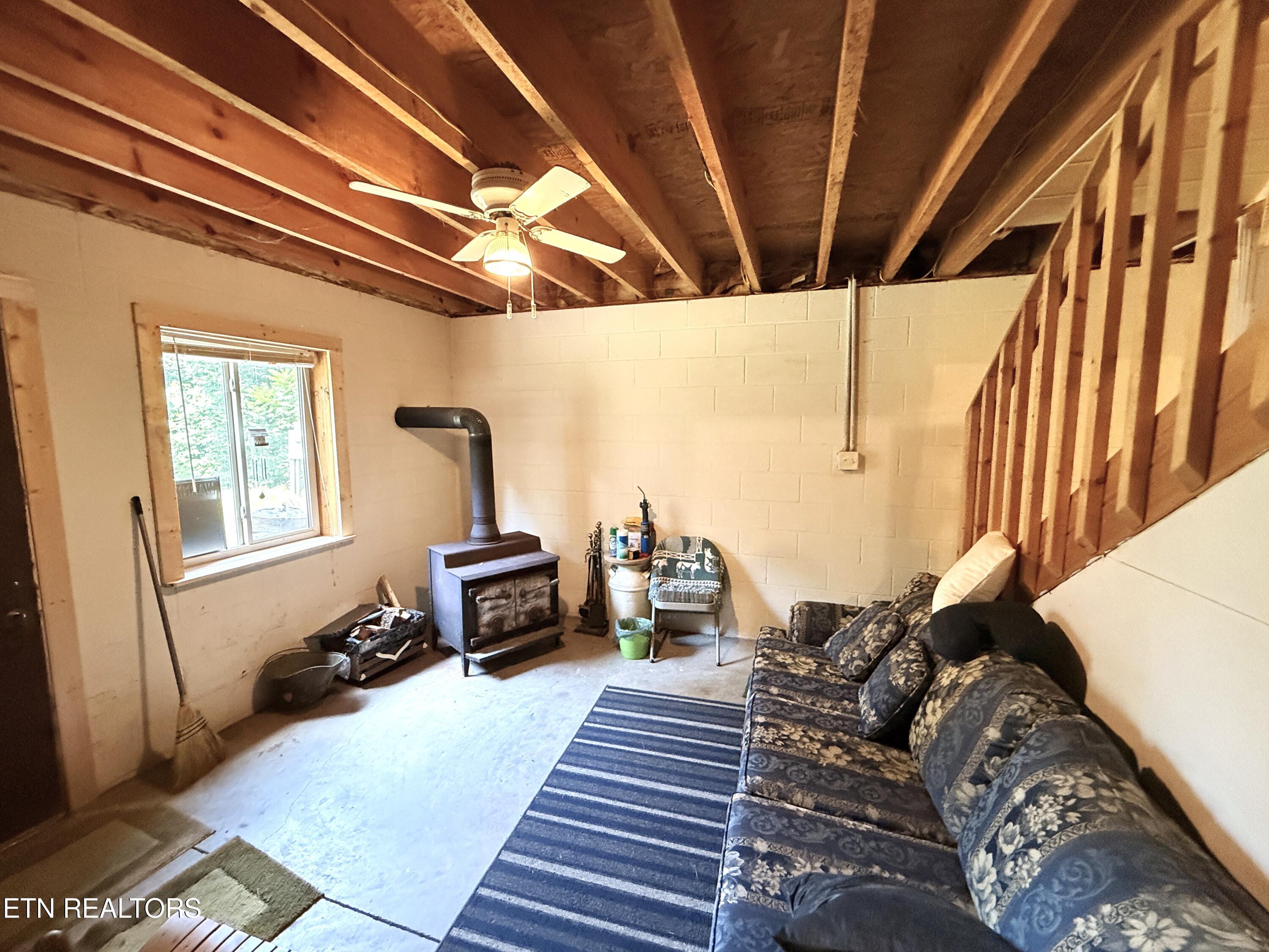 199 Pear Tree Way Del Rio TN 37727