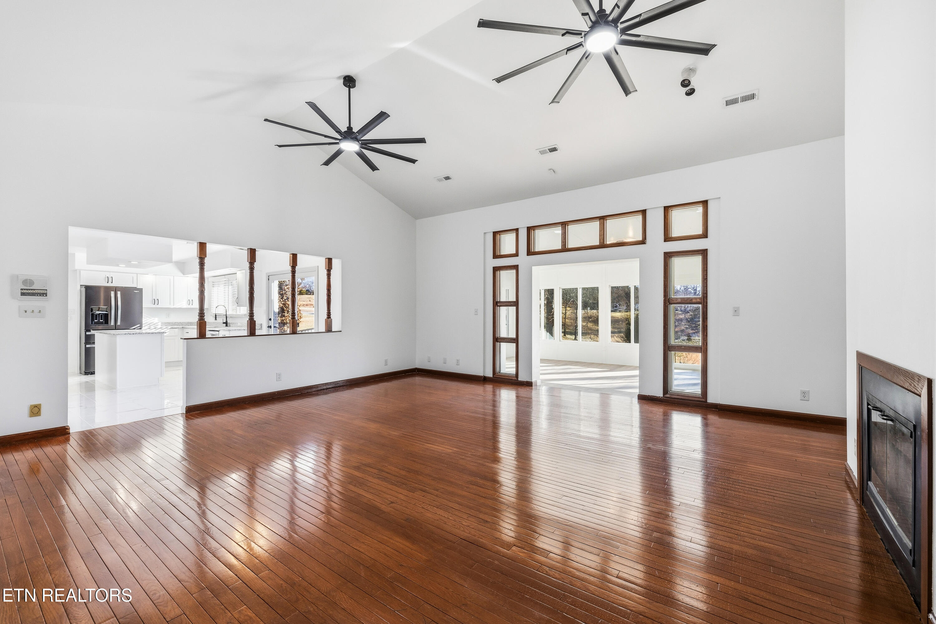 8002 Jackson Bend Road Lenoir City TN 37772