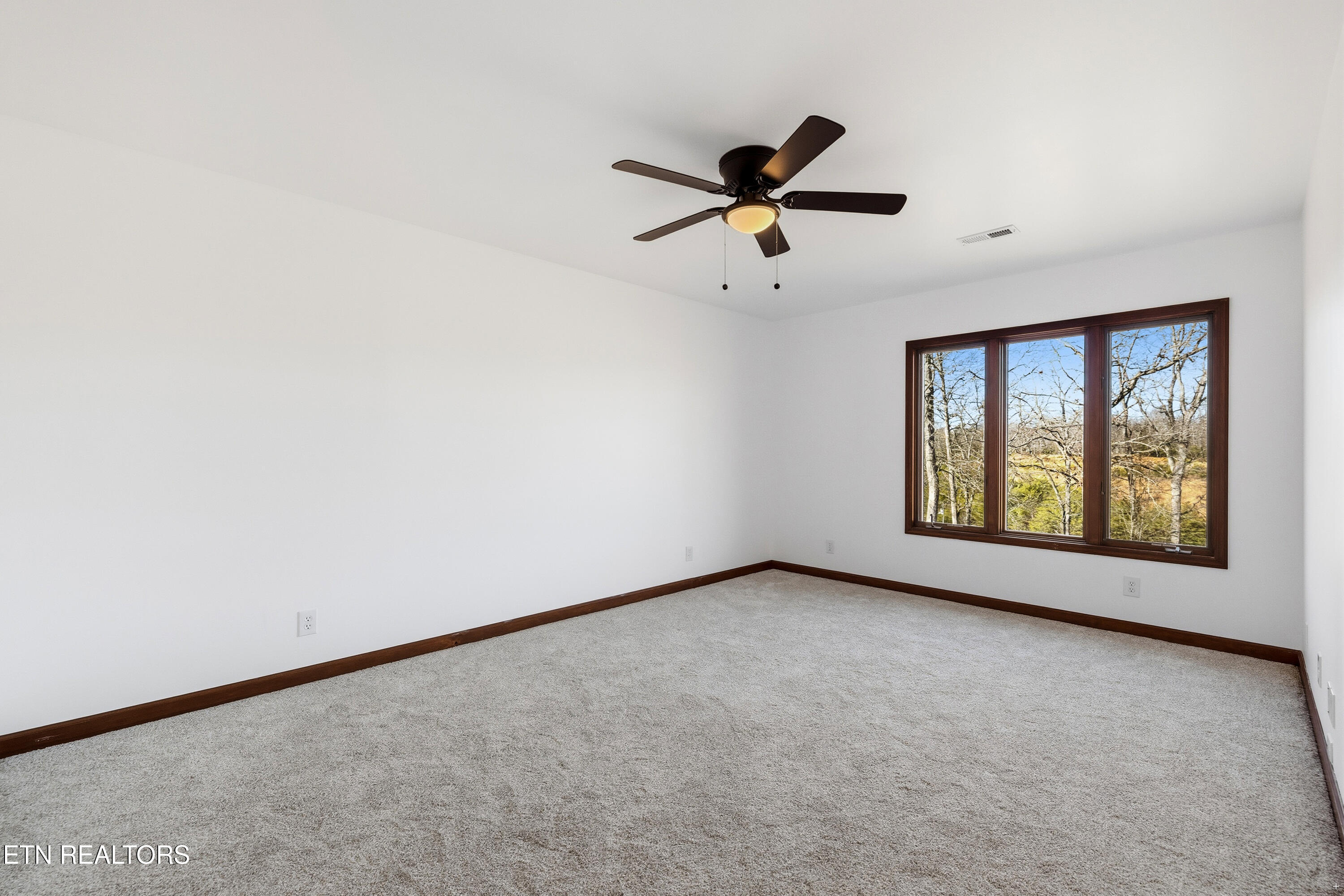8002 Jackson Bend Road Lenoir City TN 37772