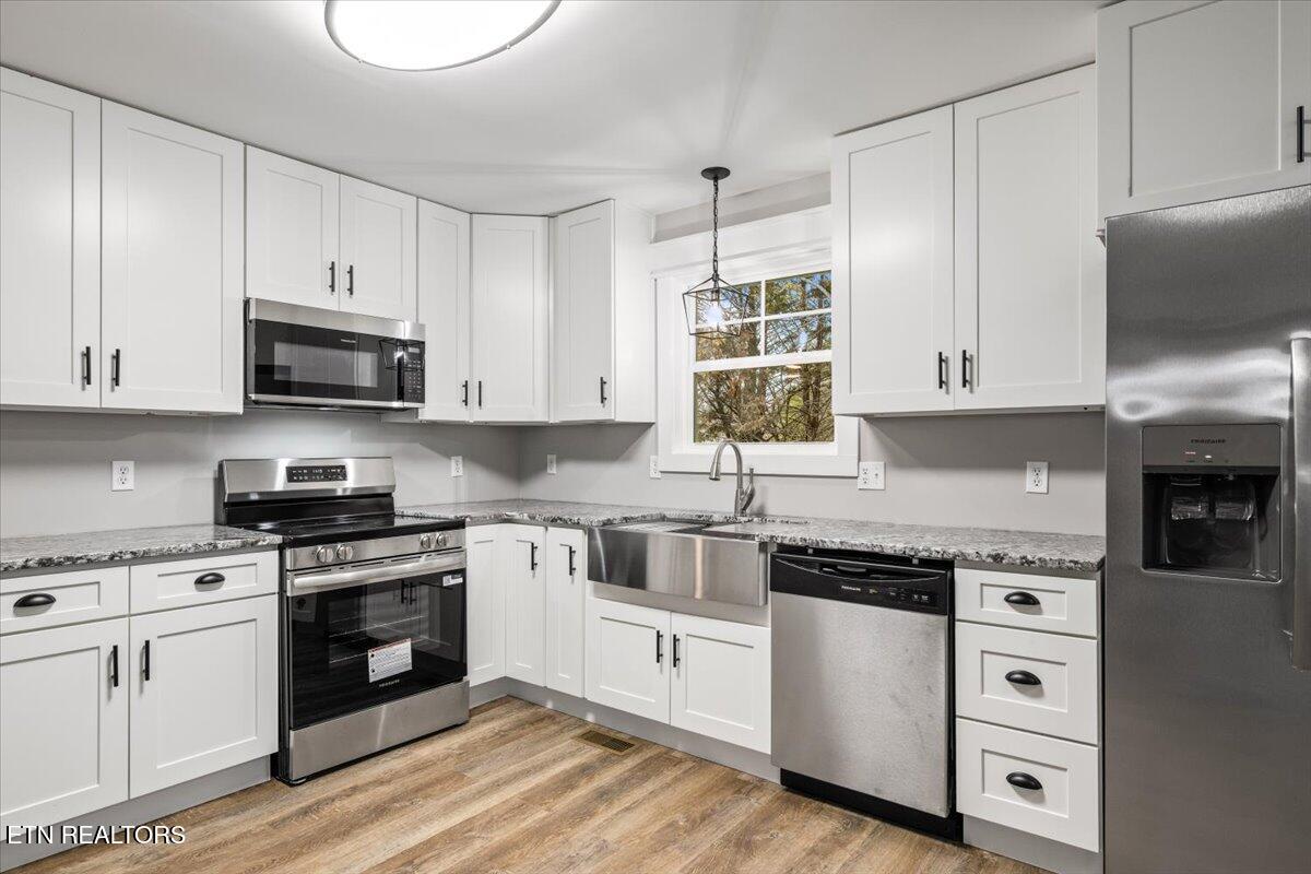 107 Azalea Lane Jacksboro TN 37757