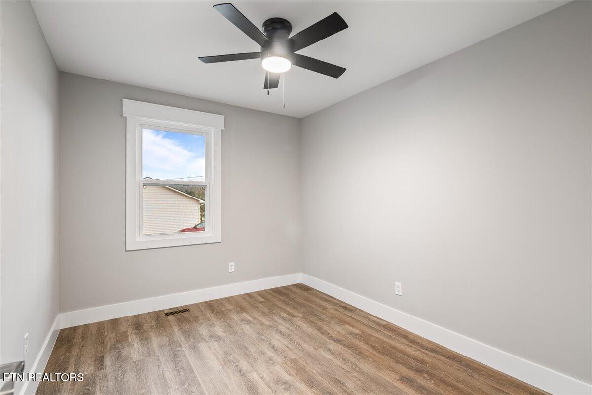 107 Azalea Lane Jacksboro TN 37757