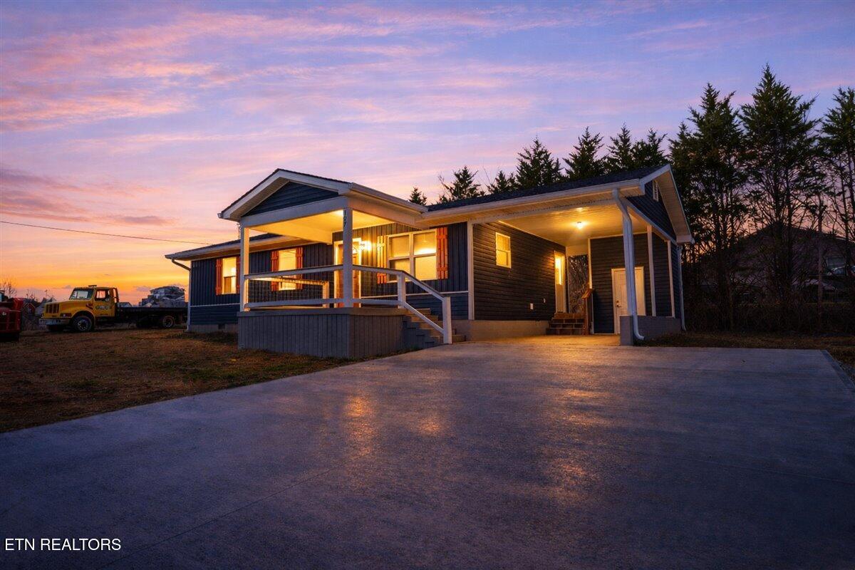 107 Azalea Lane Jacksboro TN 37757