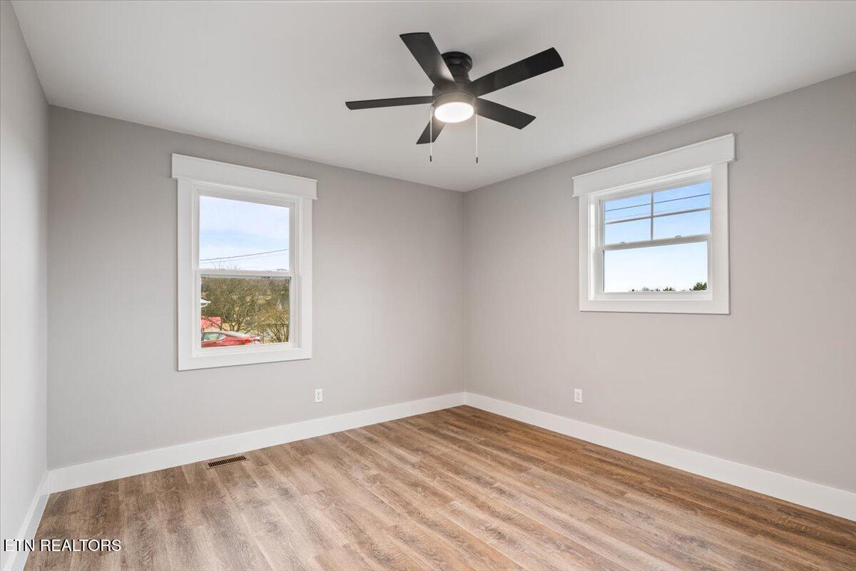 107 Azalea Lane Jacksboro TN 37757