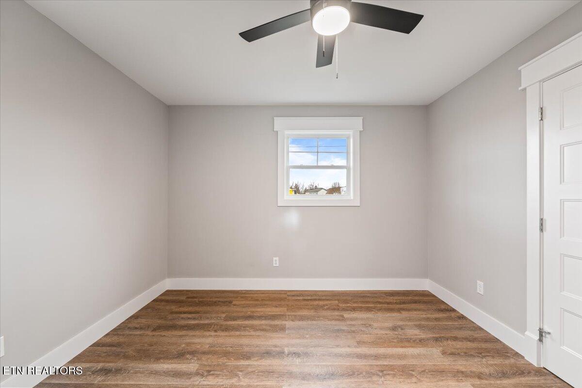 107 Azalea Lane Jacksboro TN 37757