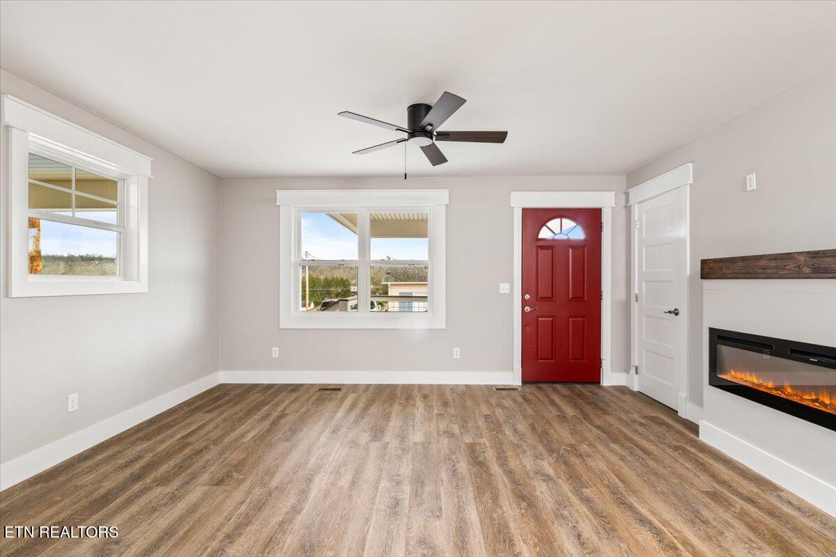 107 Azalea Lane Jacksboro TN 37757