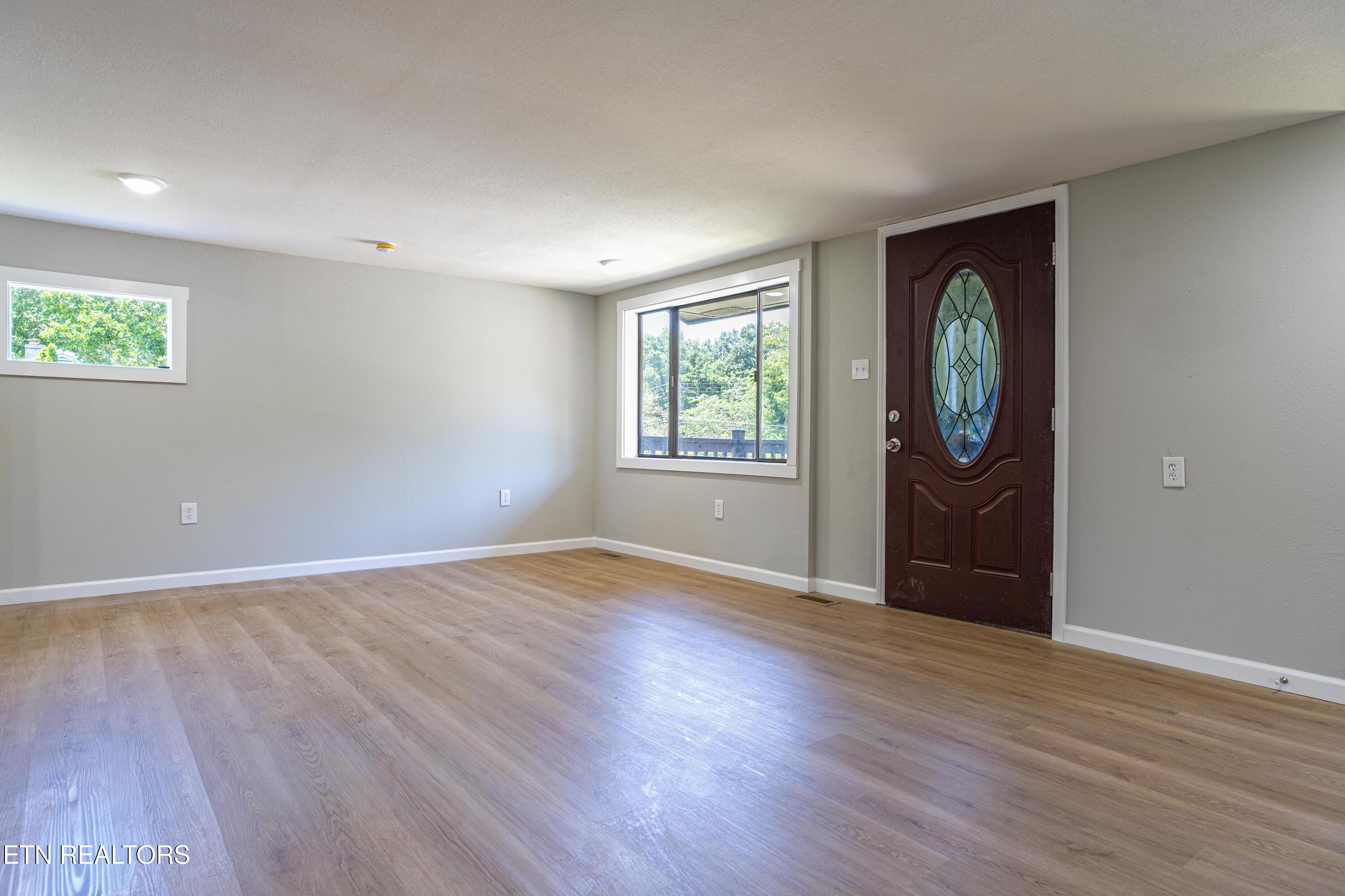 133 Wellington Oak Ridge TN 37830