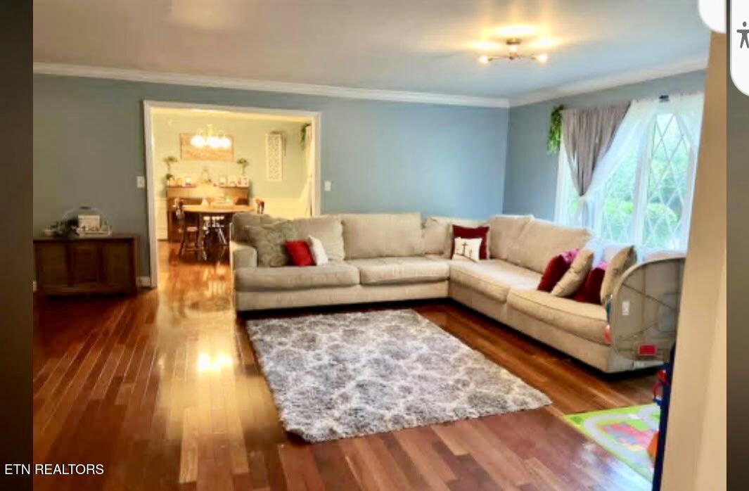 348 Ridge Road Baxter KY 40806
