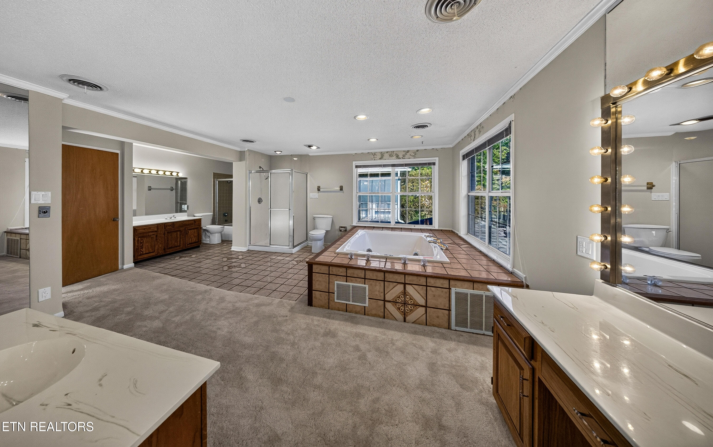 5504 River Point Cove Road Knoxville TN 37919