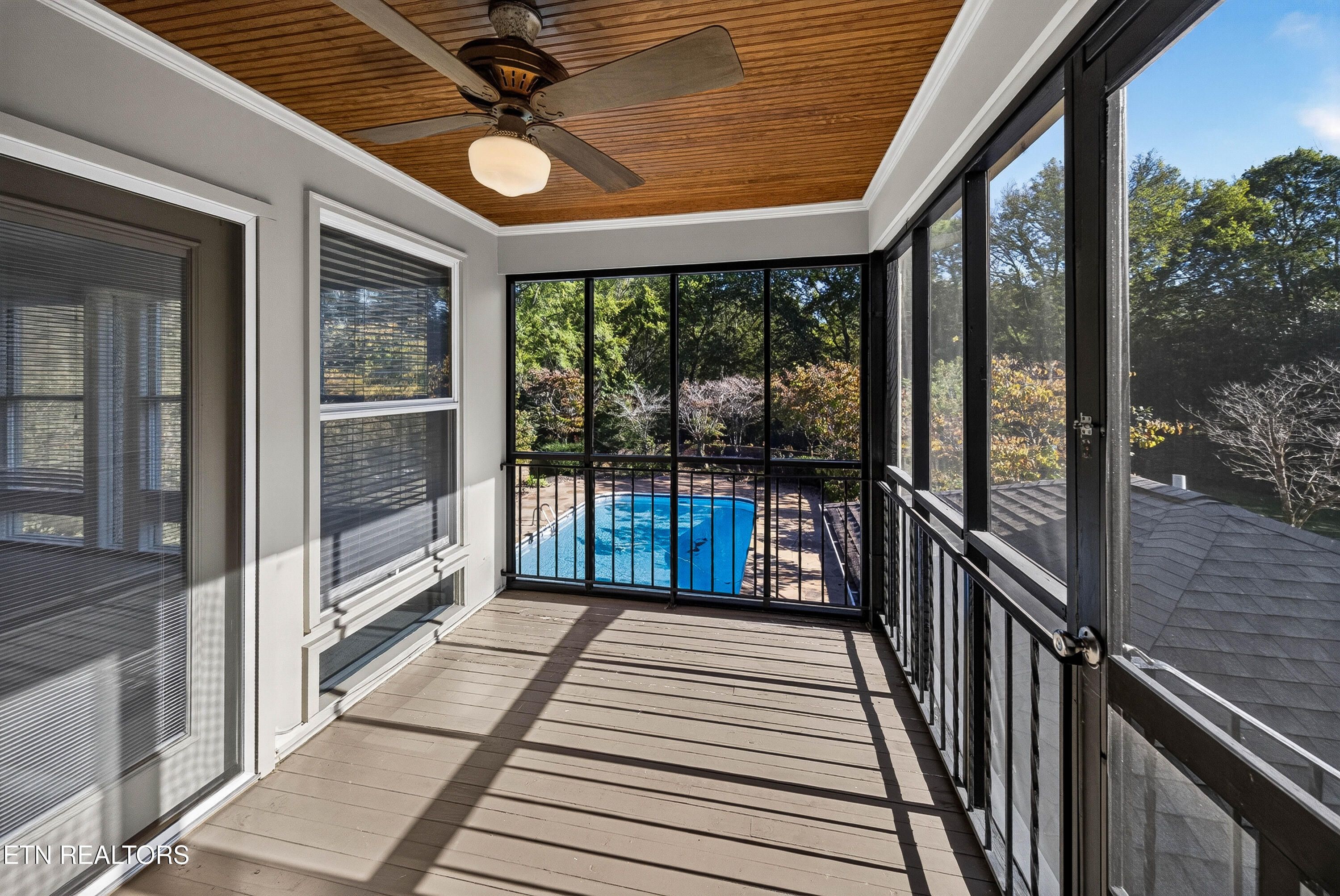 5504 River Point Cove Road Knoxville TN 37919