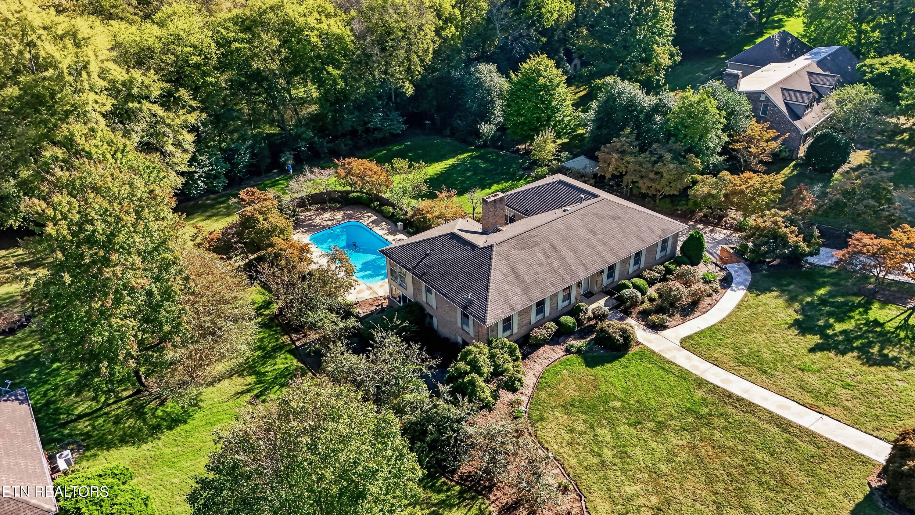 5504 River Point Cove Road Knoxville TN 37919