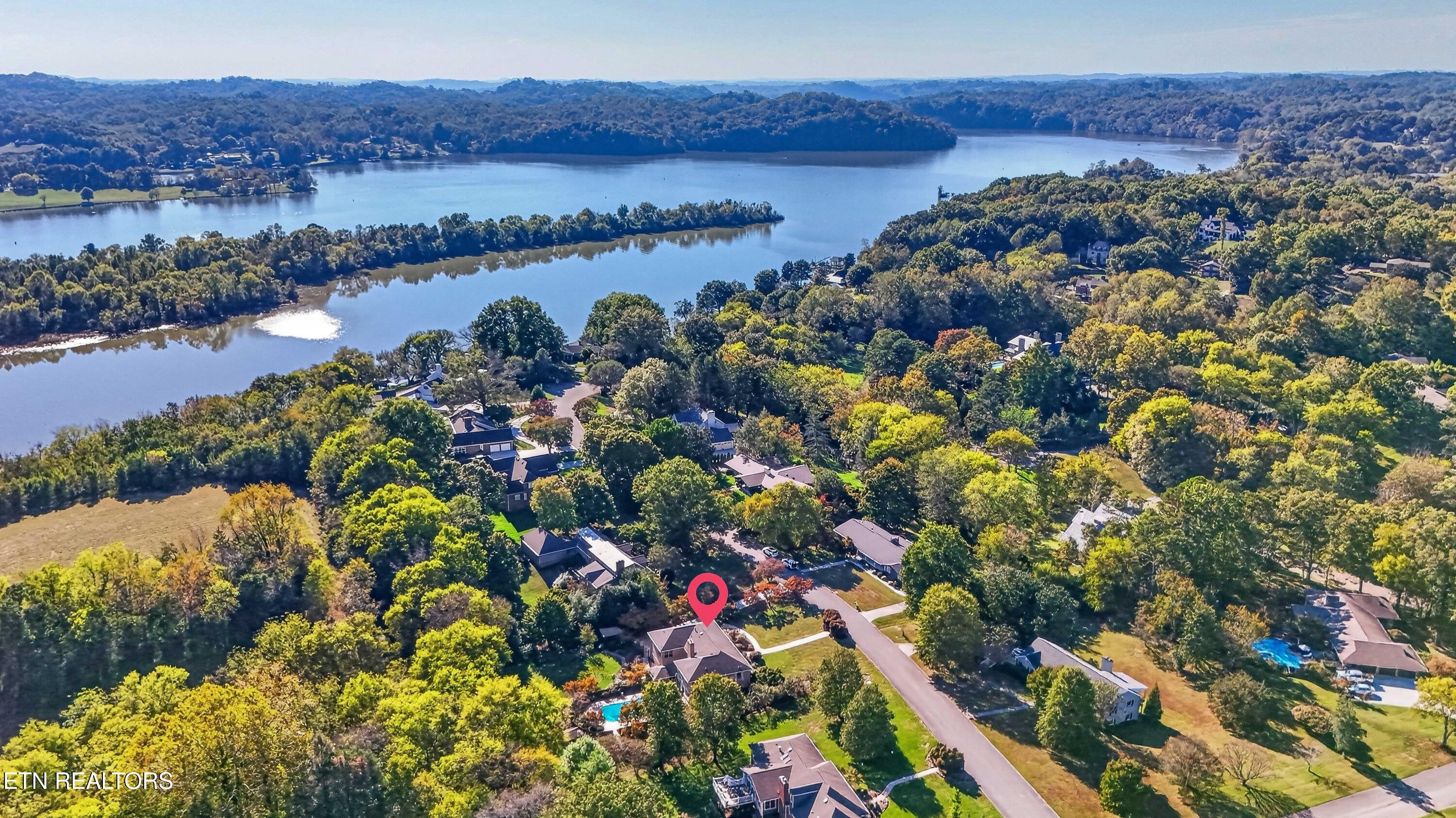 5504 River Point Cove Road Knoxville TN 37919