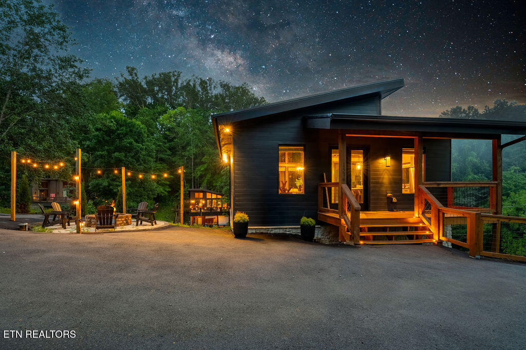 1514 Mountain Drive Sevierville TN 37876