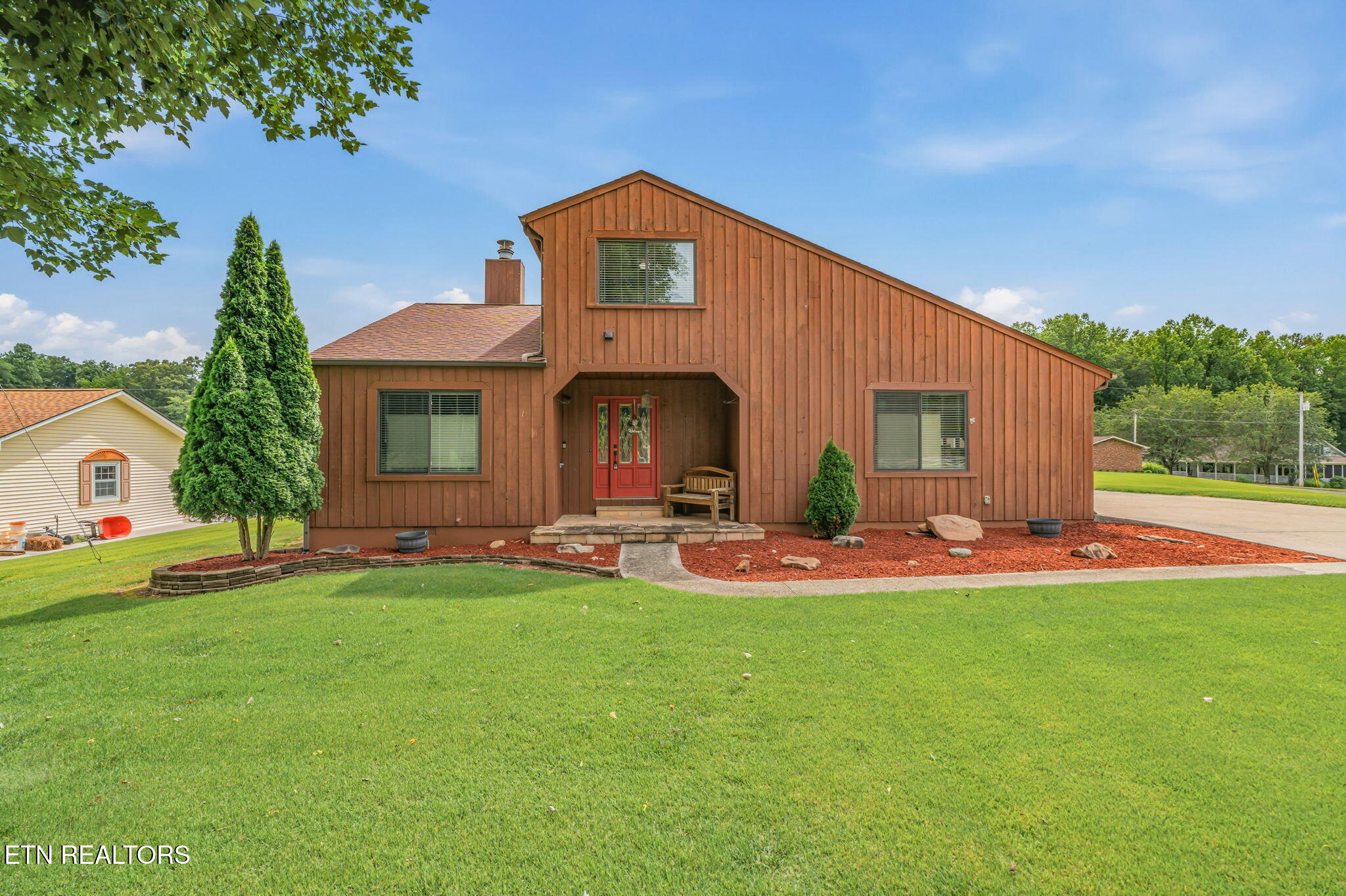 123 Azalea Circle Harriman TN 37748