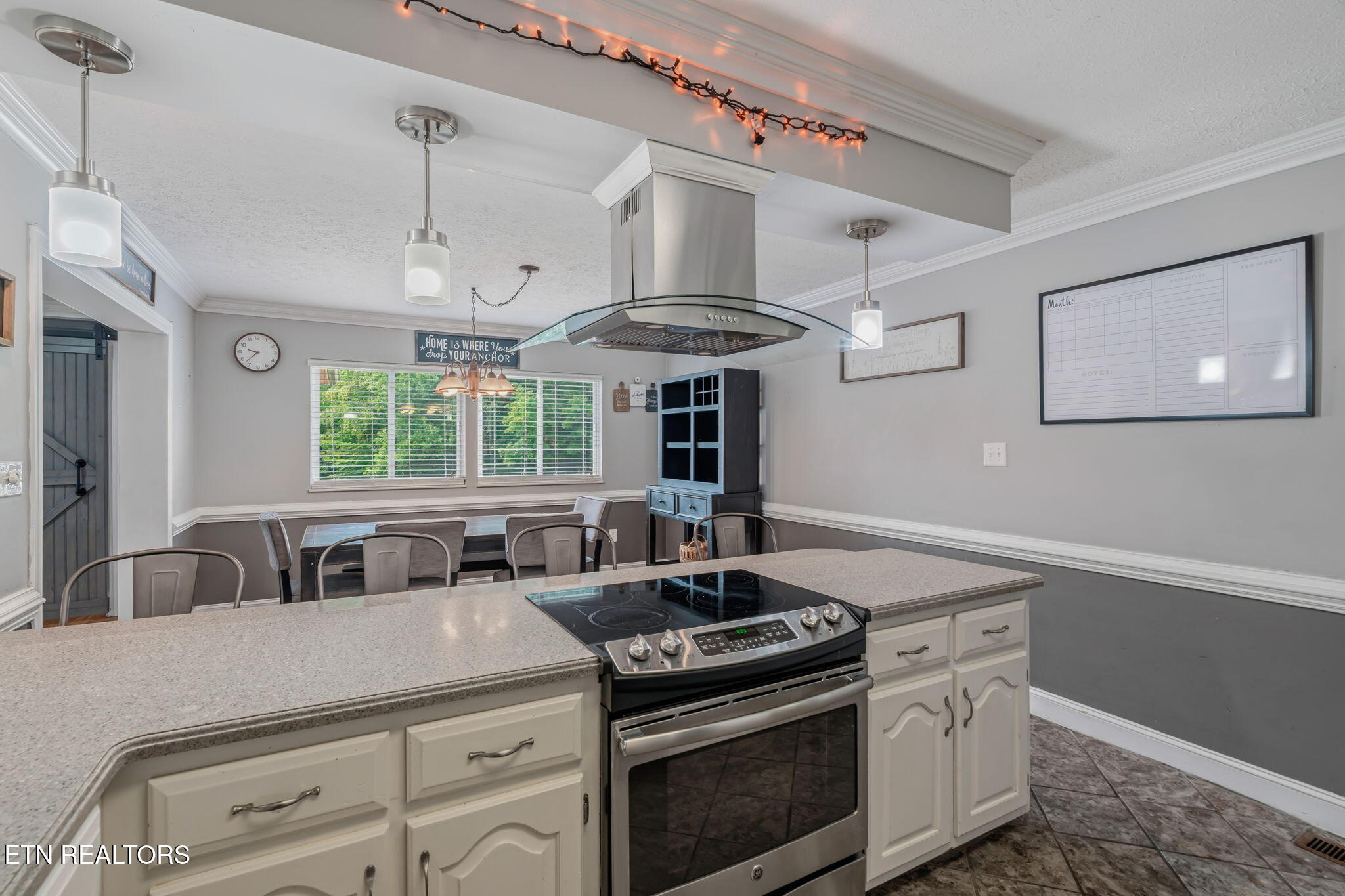 123 Azalea Circle Harriman TN 37748