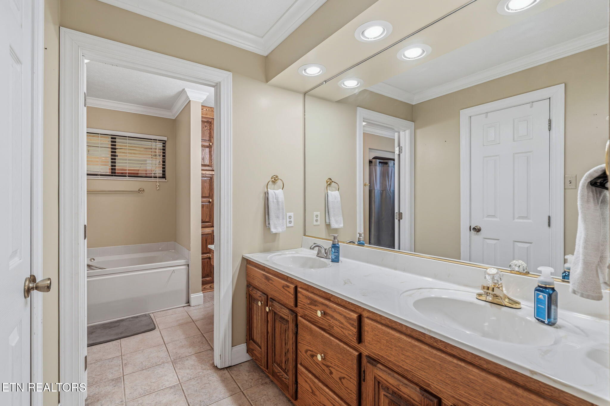123 Azalea Circle Harriman TN 37748