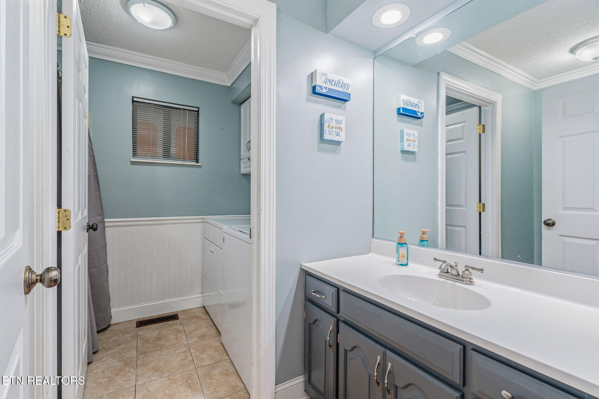123 Azalea Circle Harriman TN 37748