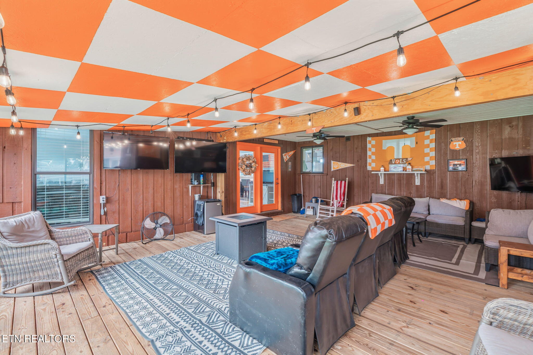 123 Azalea Circle Harriman TN 37748