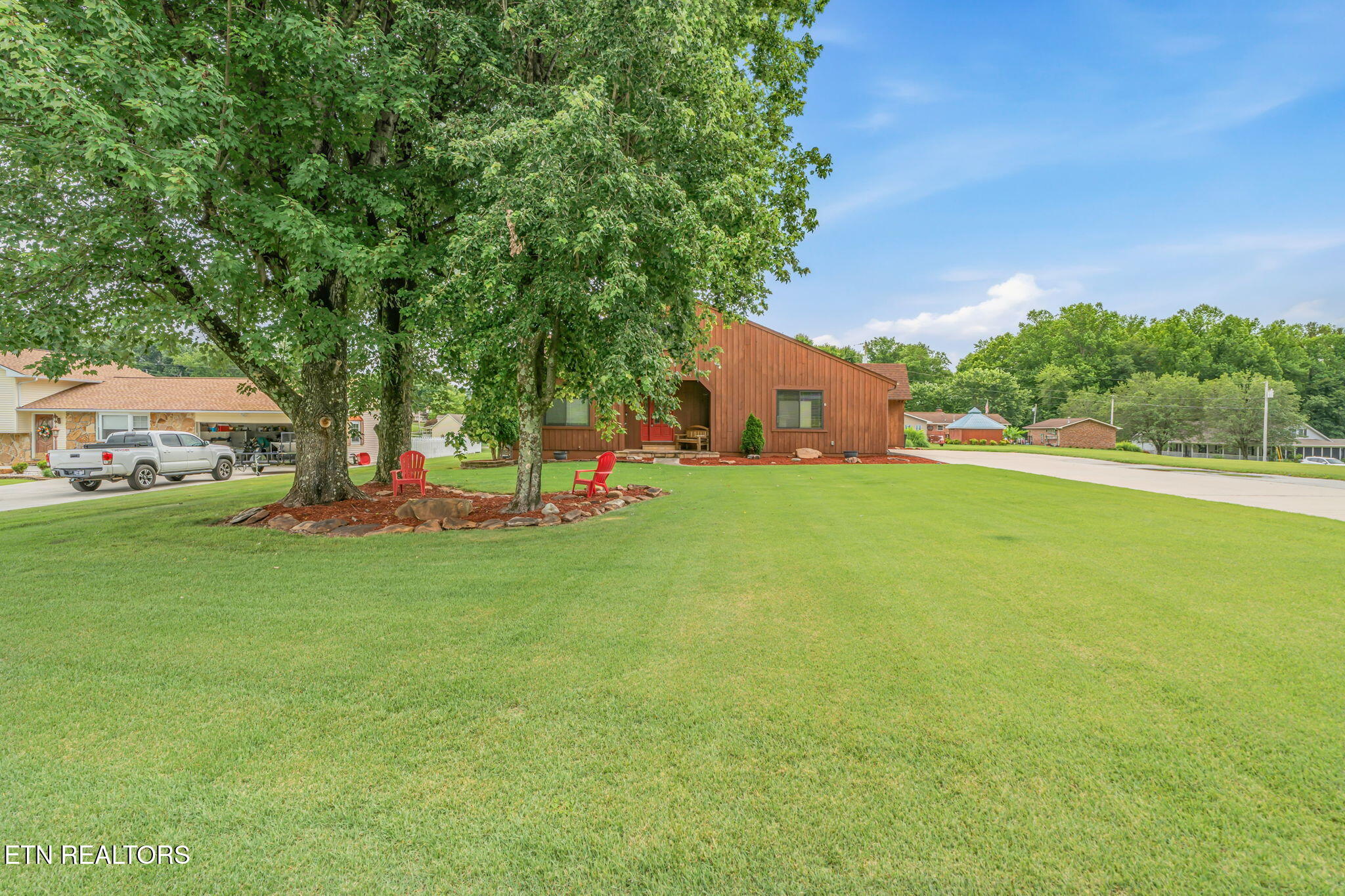 123 Azalea Circle Harriman TN 37748
