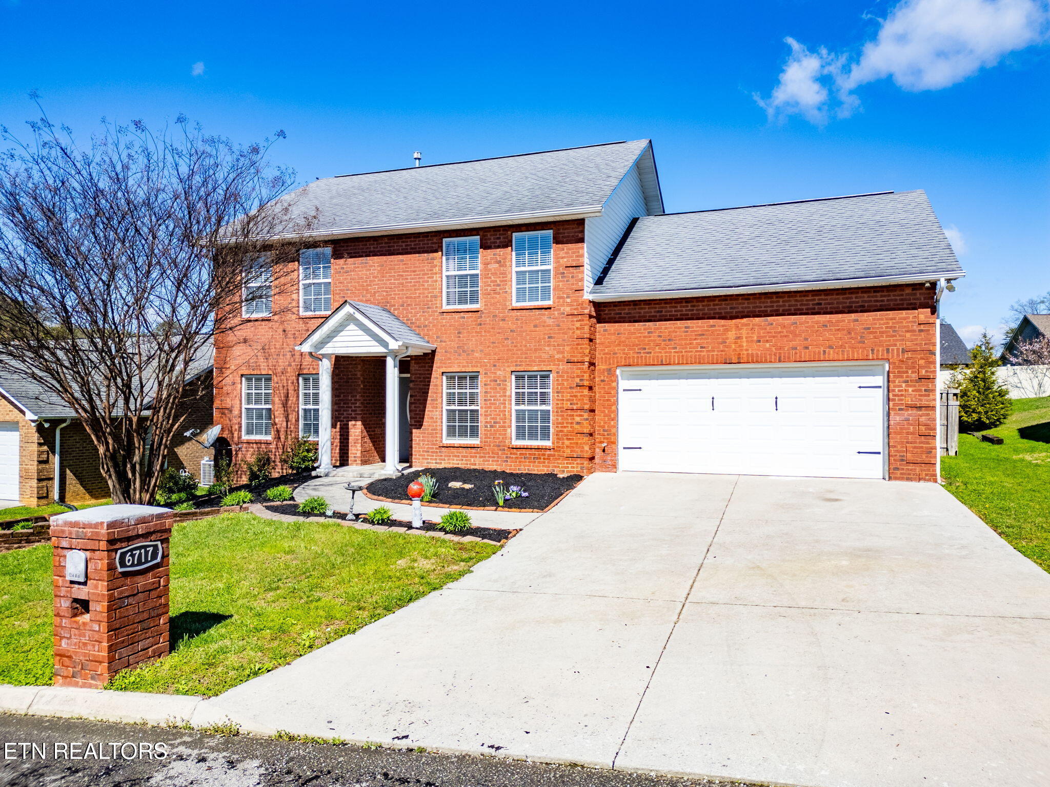 6717 Casa Bella Drive Knoxville TN 37918