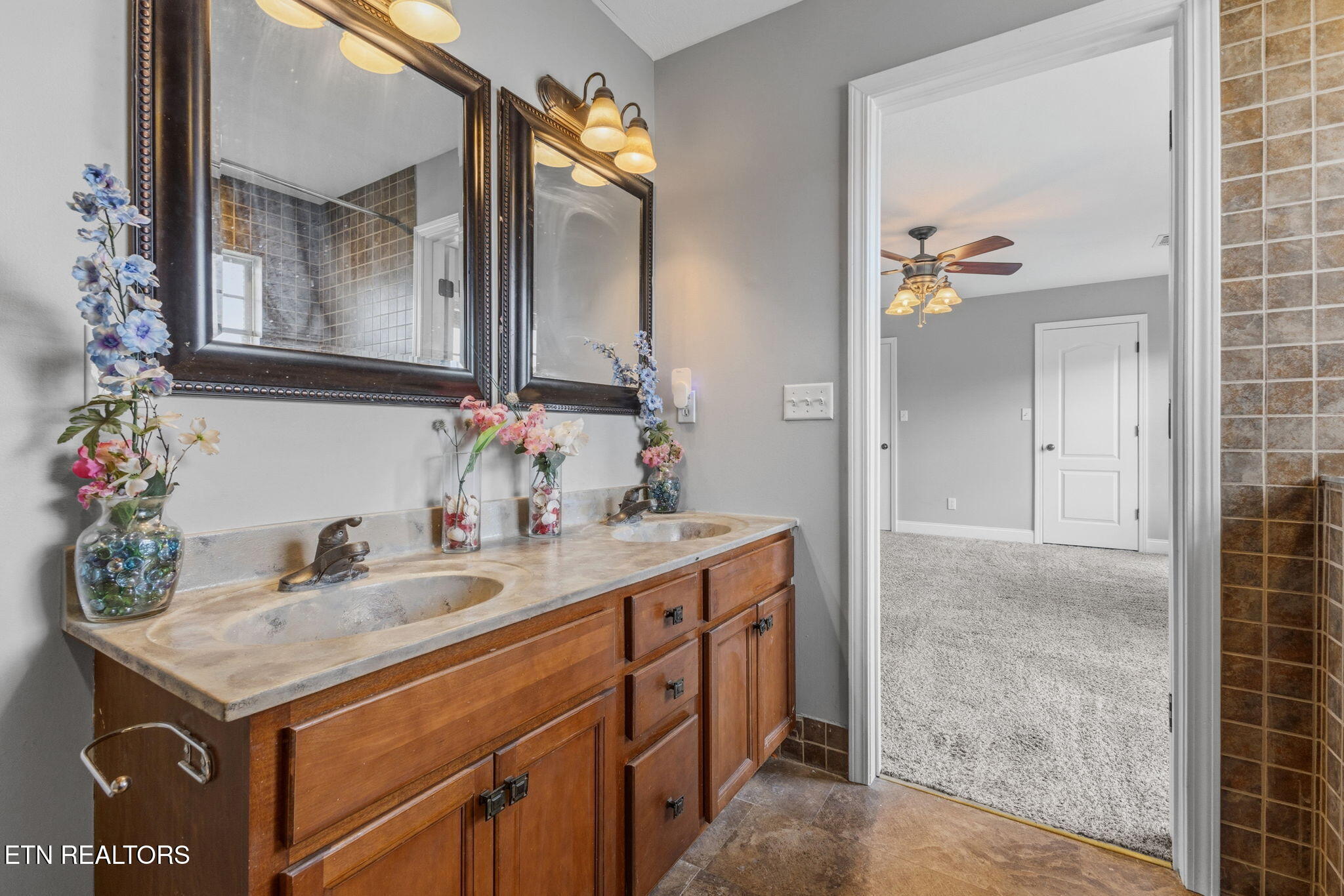 6717 Casa Bella Drive Knoxville TN 37918