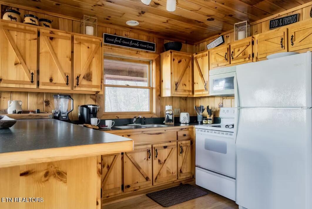 2775 Overholt Trail Sevierville TN 37862